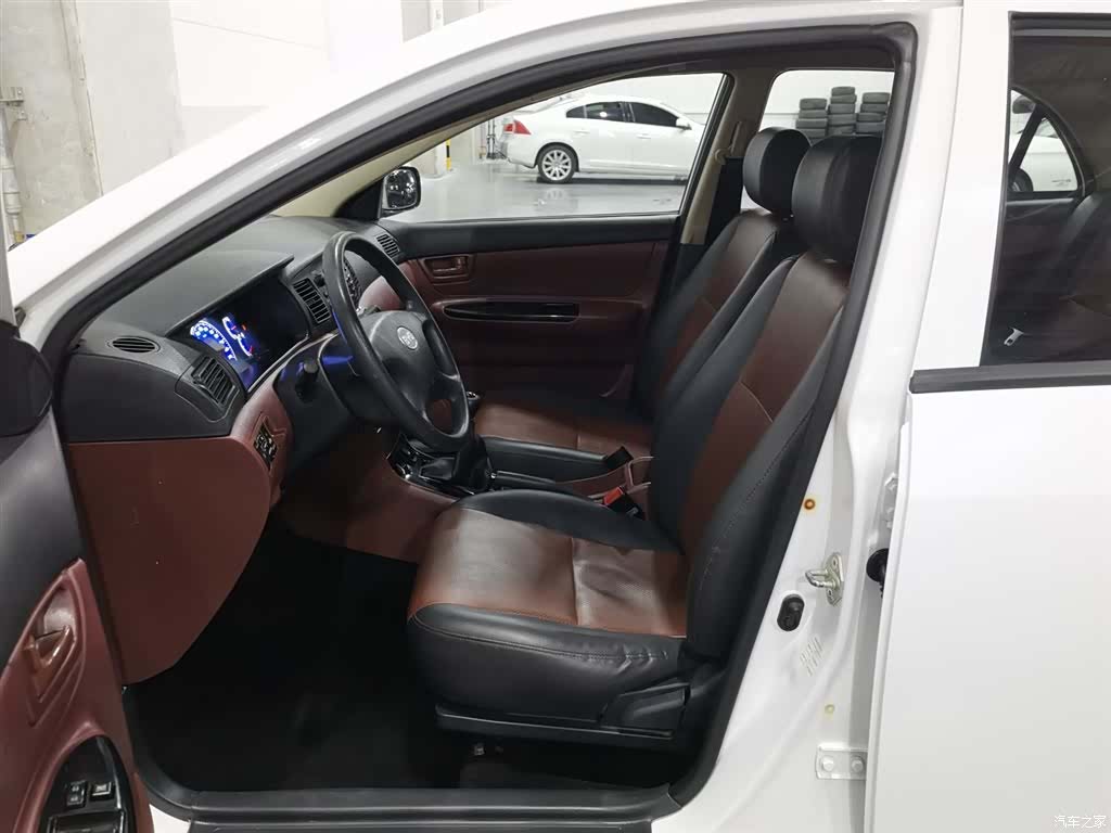 BYD F3, 2015 10