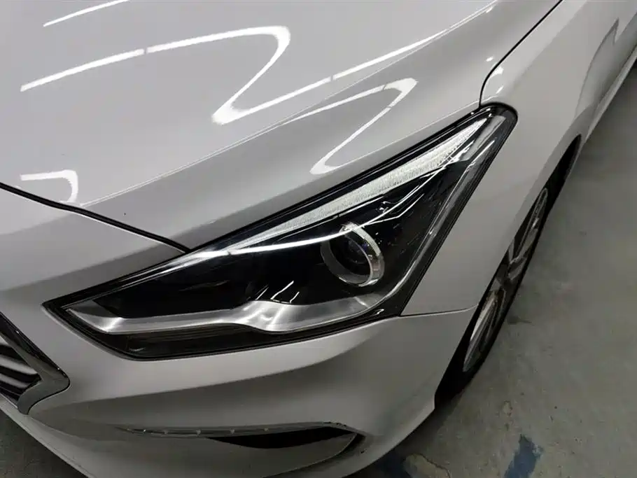 Hyundai Name picture