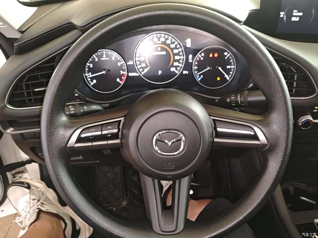 Mazda Mazda3, 2021 11
