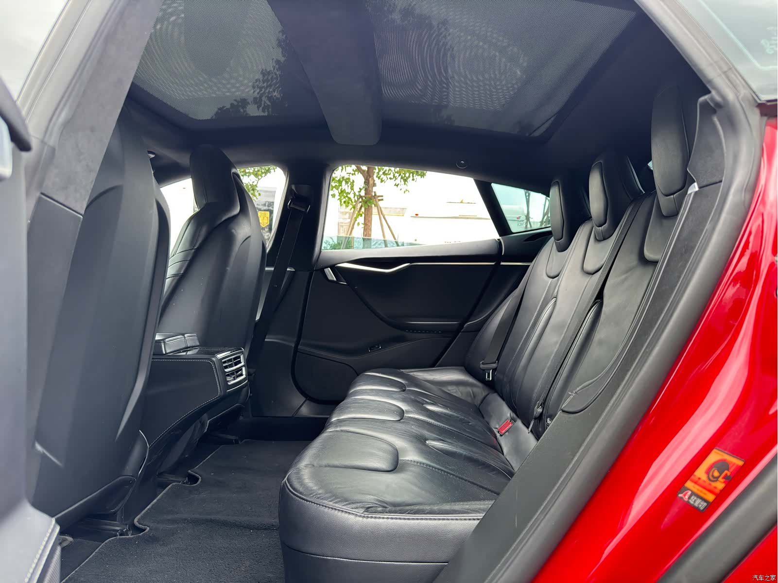 Tesla Model S, 2016 10
