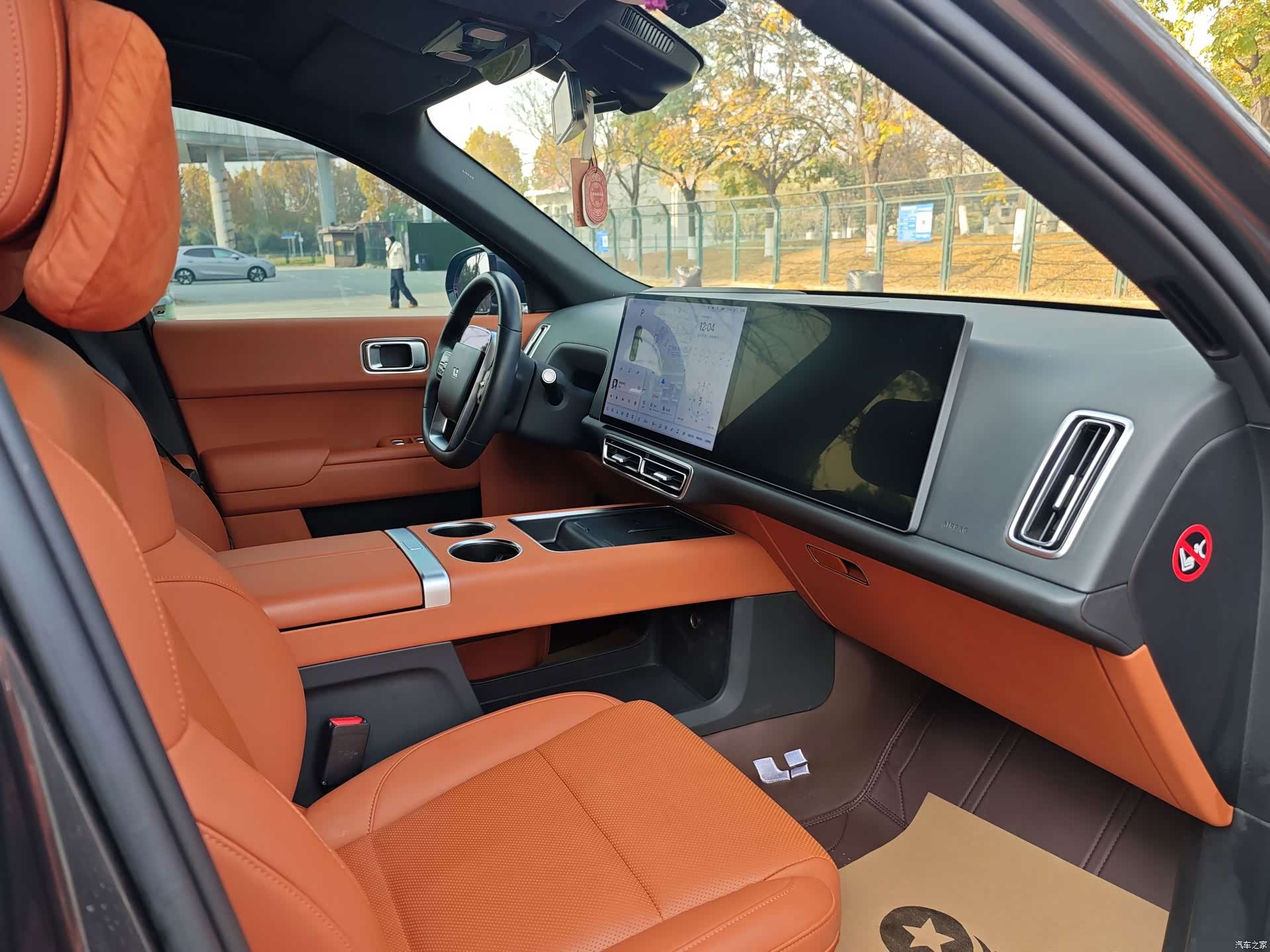 Li Auto L8, 2023 все фото