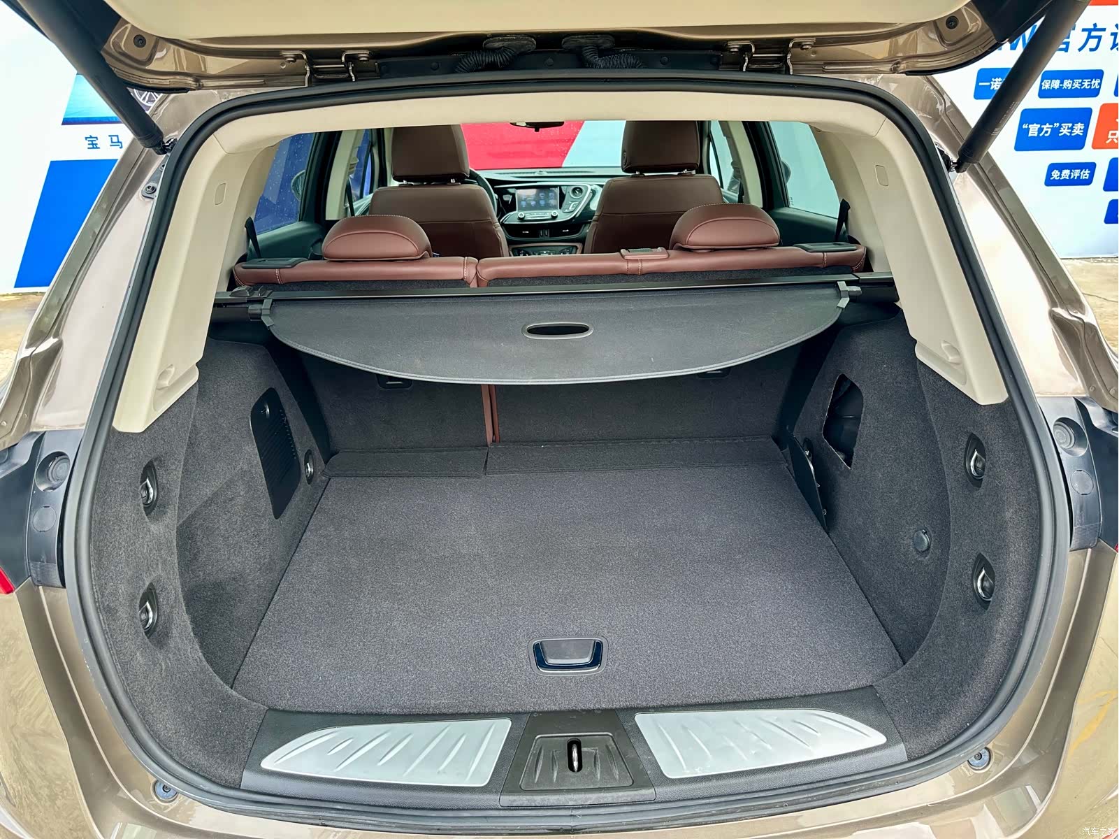 Buick Envision Plus, 2019 10