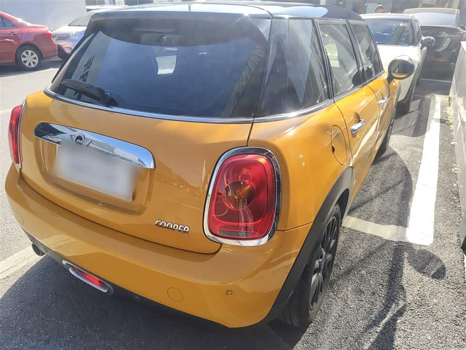 MINI MINI