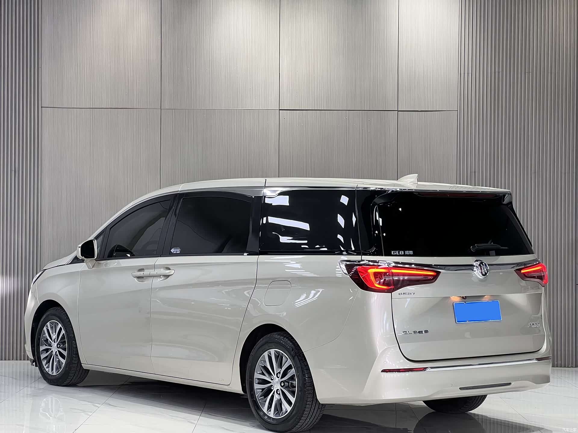Buick GL8, 2021 6