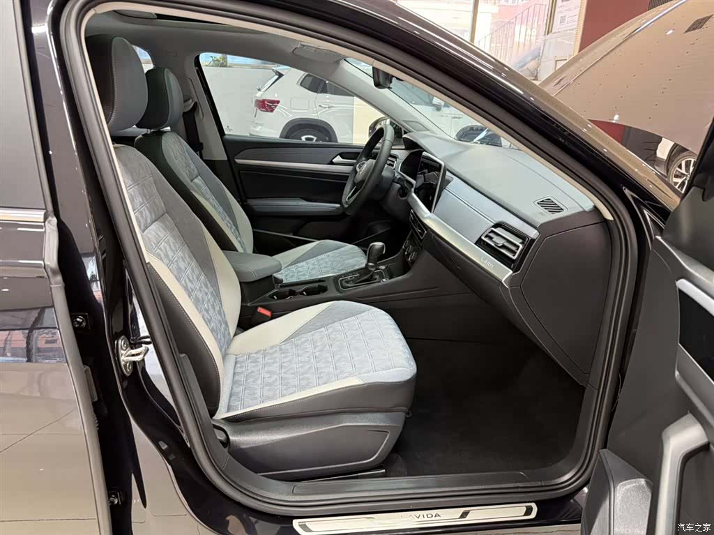 Volkswagen Lavida, 2023 21