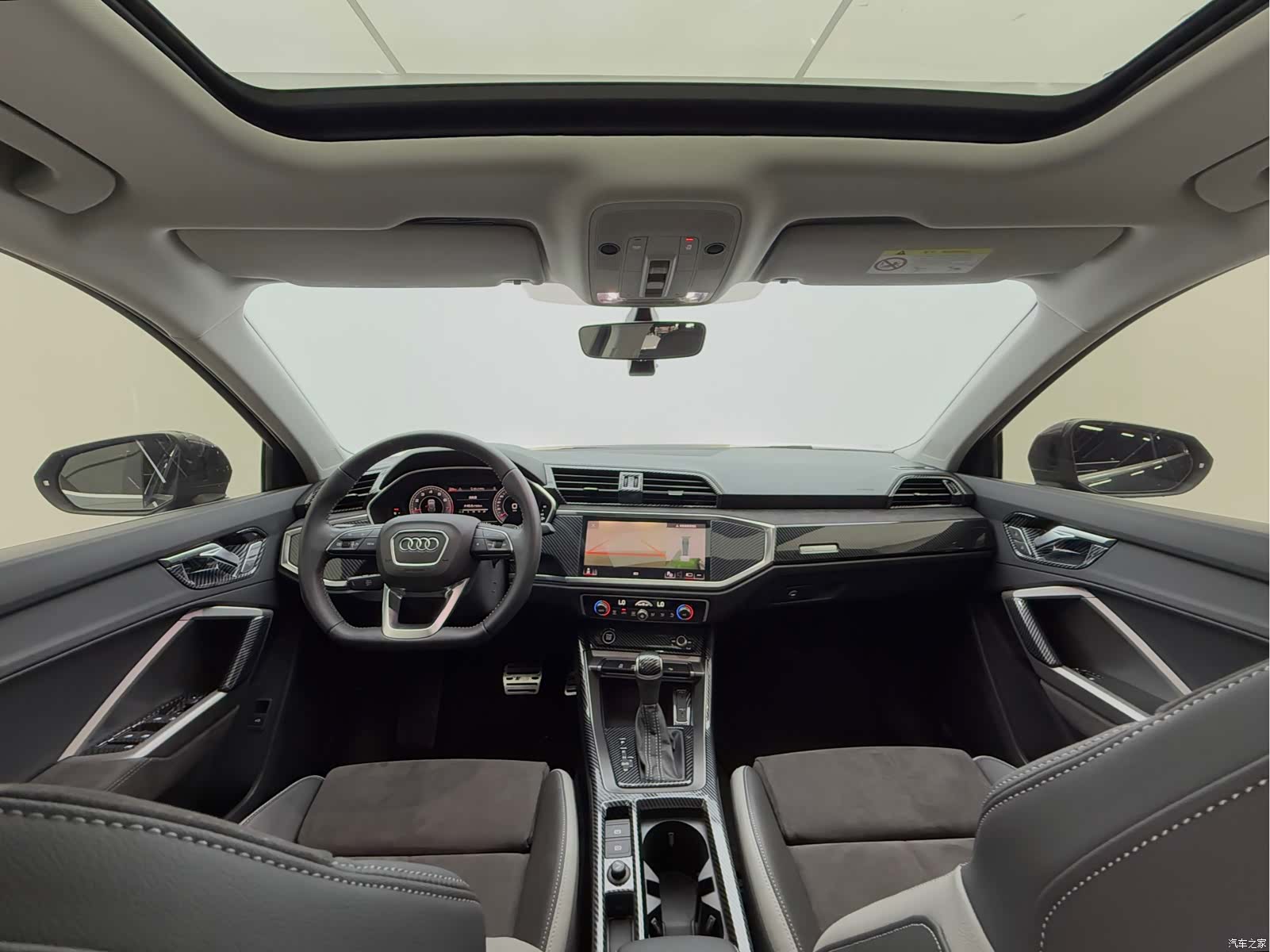 Audi Q3, 2022 9