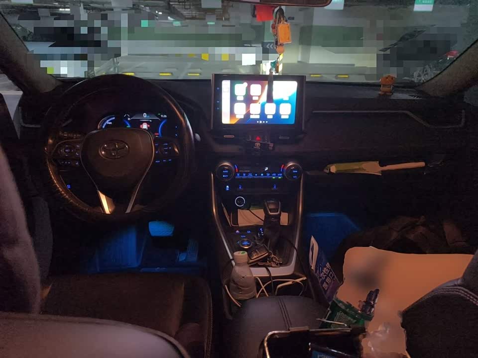 Toyota RAV4 Rongfang