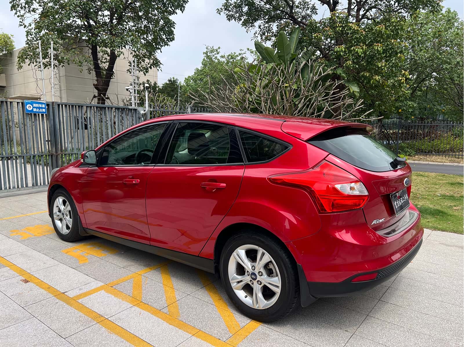 Ford Focus, 2014 6