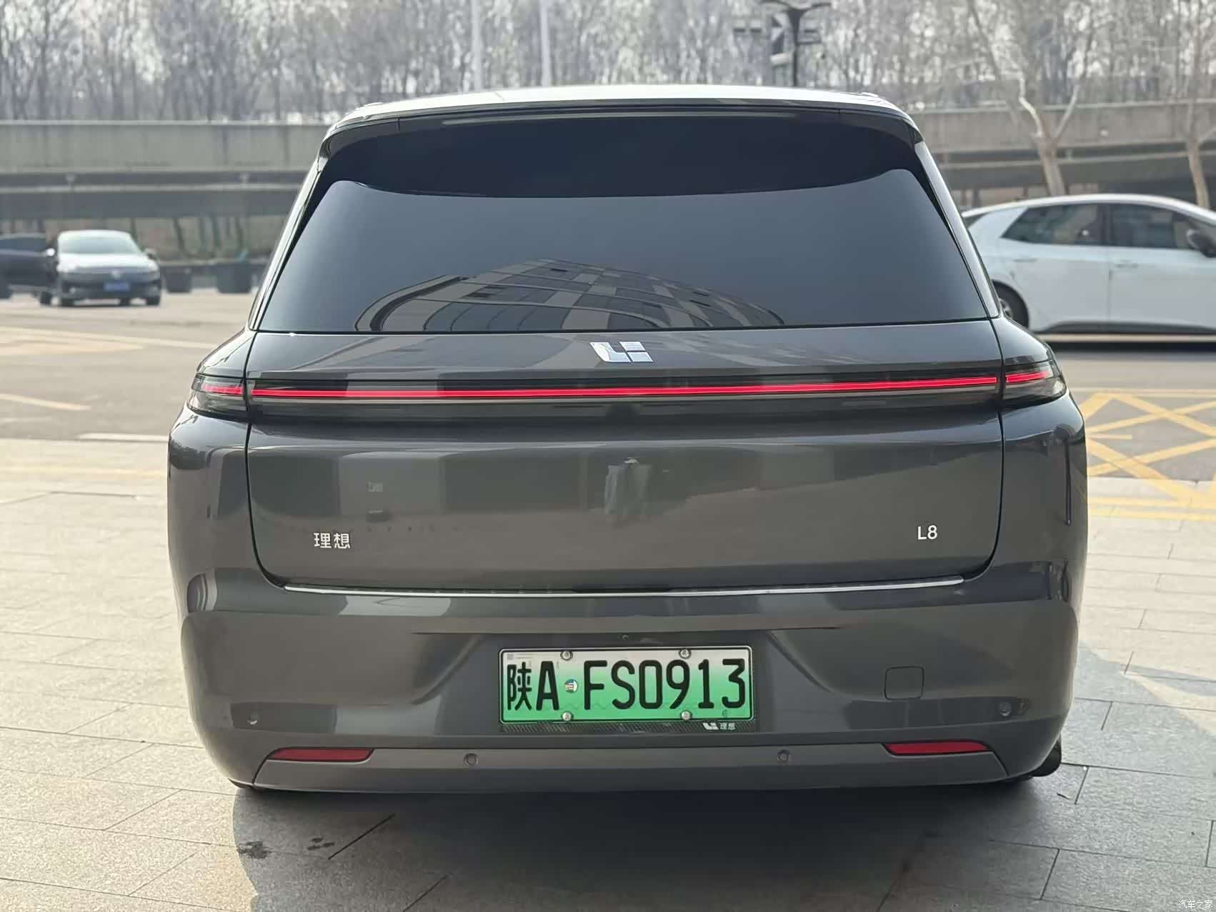Li Auto L8, 2023 все фото