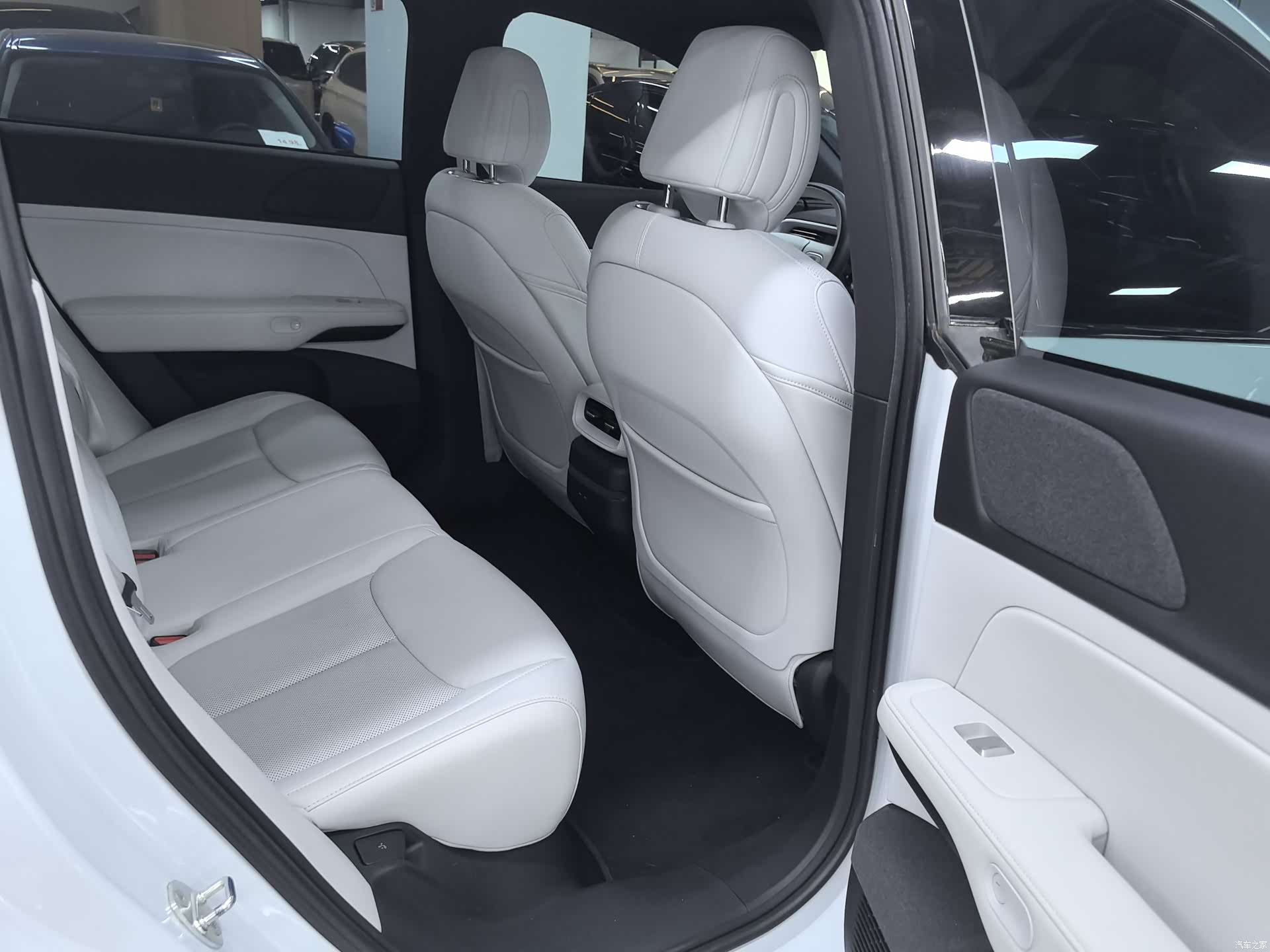 Xpeng G6, 2023 9