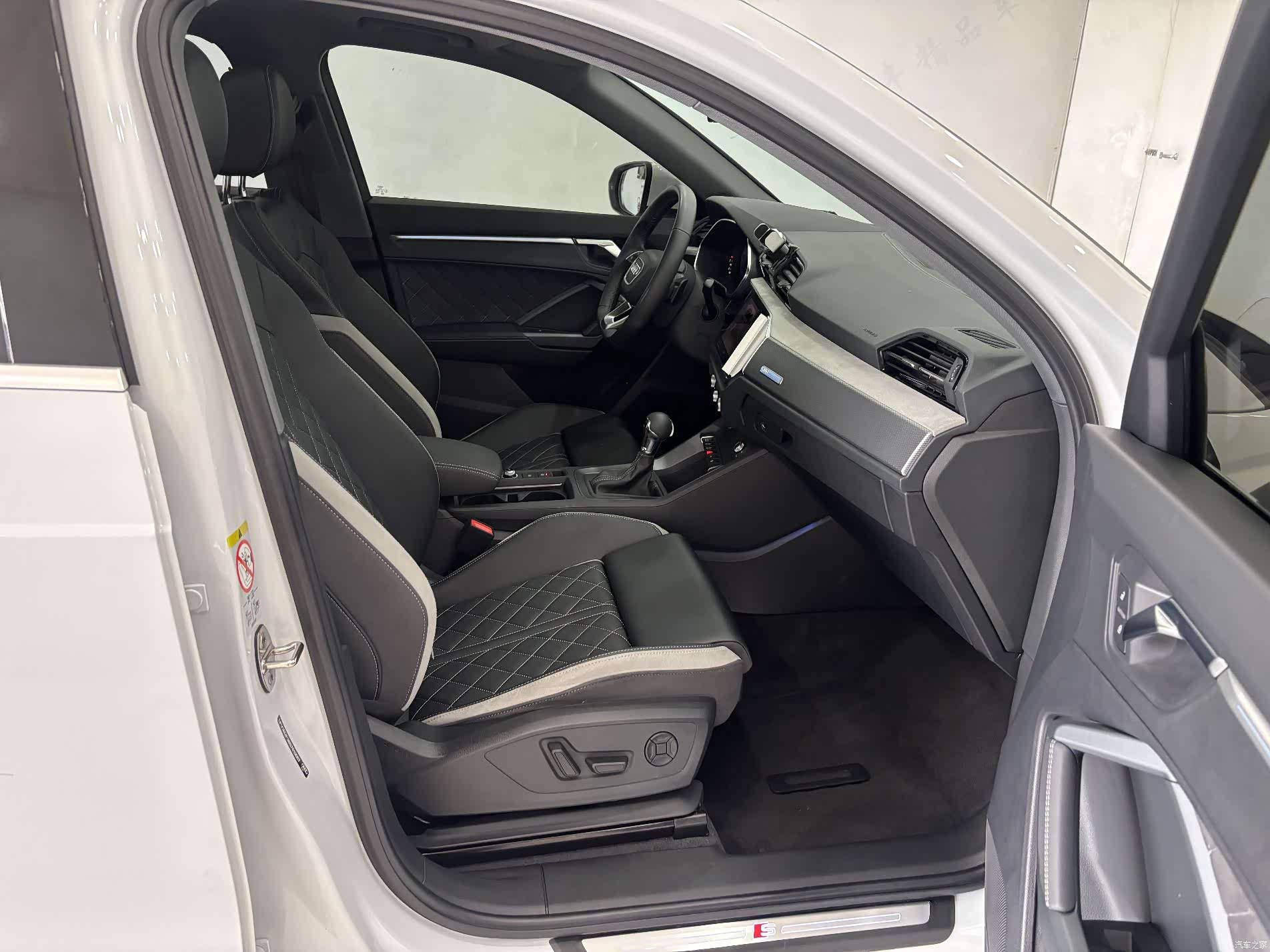 Audi Q3, 2025 25