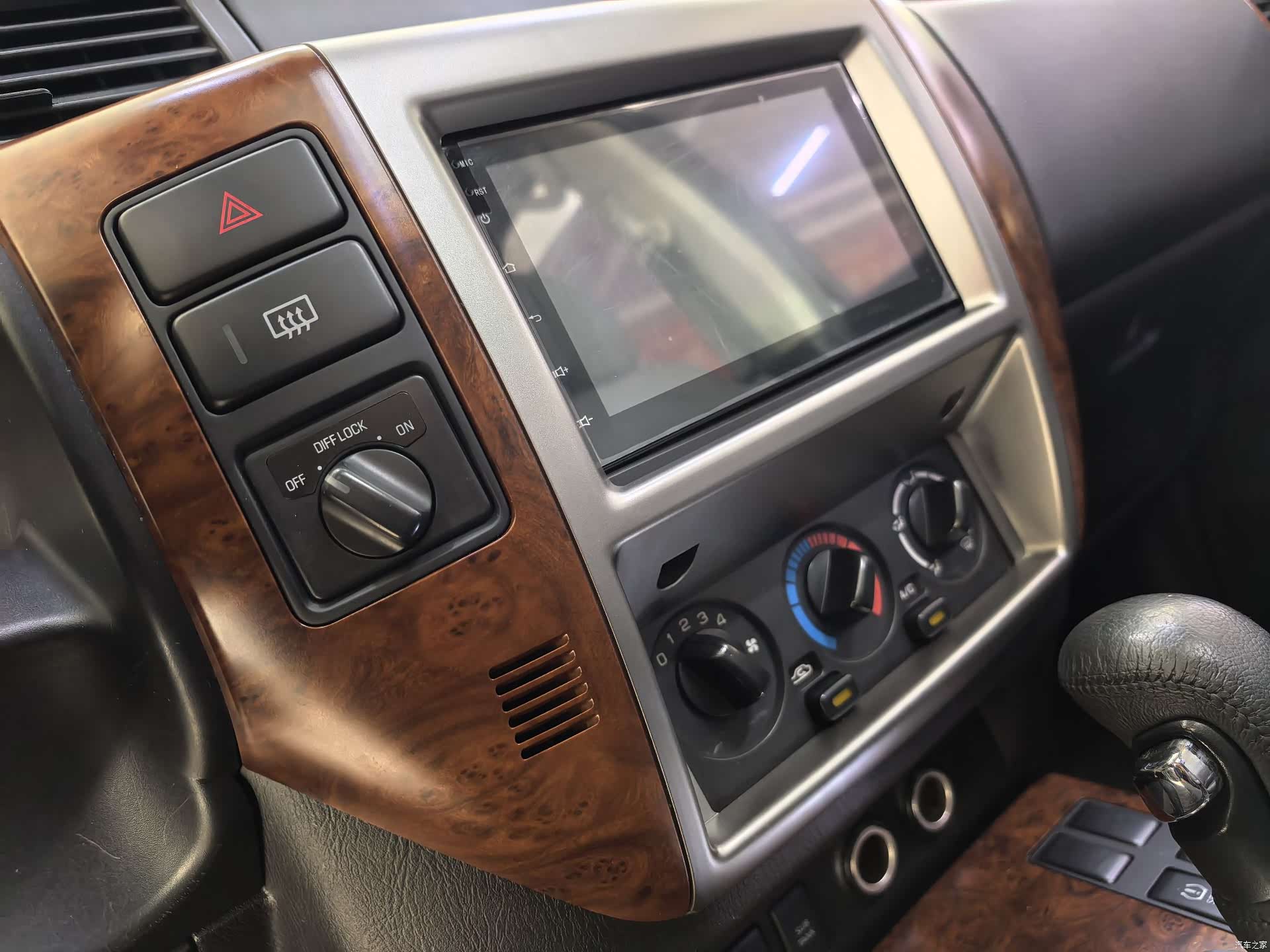 Nissan Patrol, 2019 10