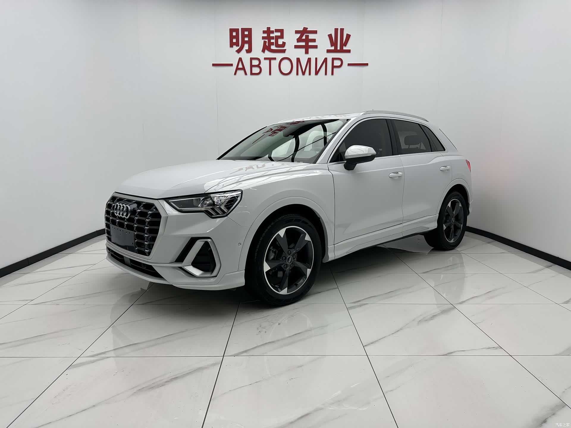Audi Q3, 2022 1