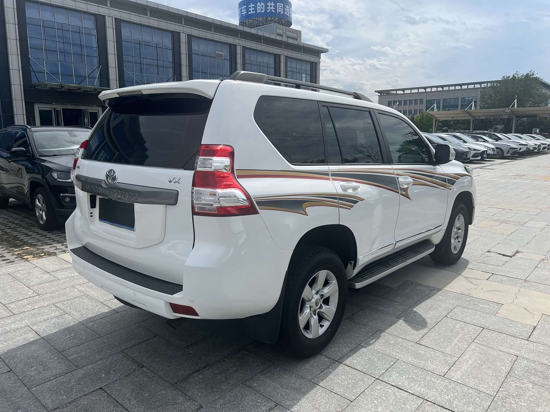 Toyota Prado, 2014 3