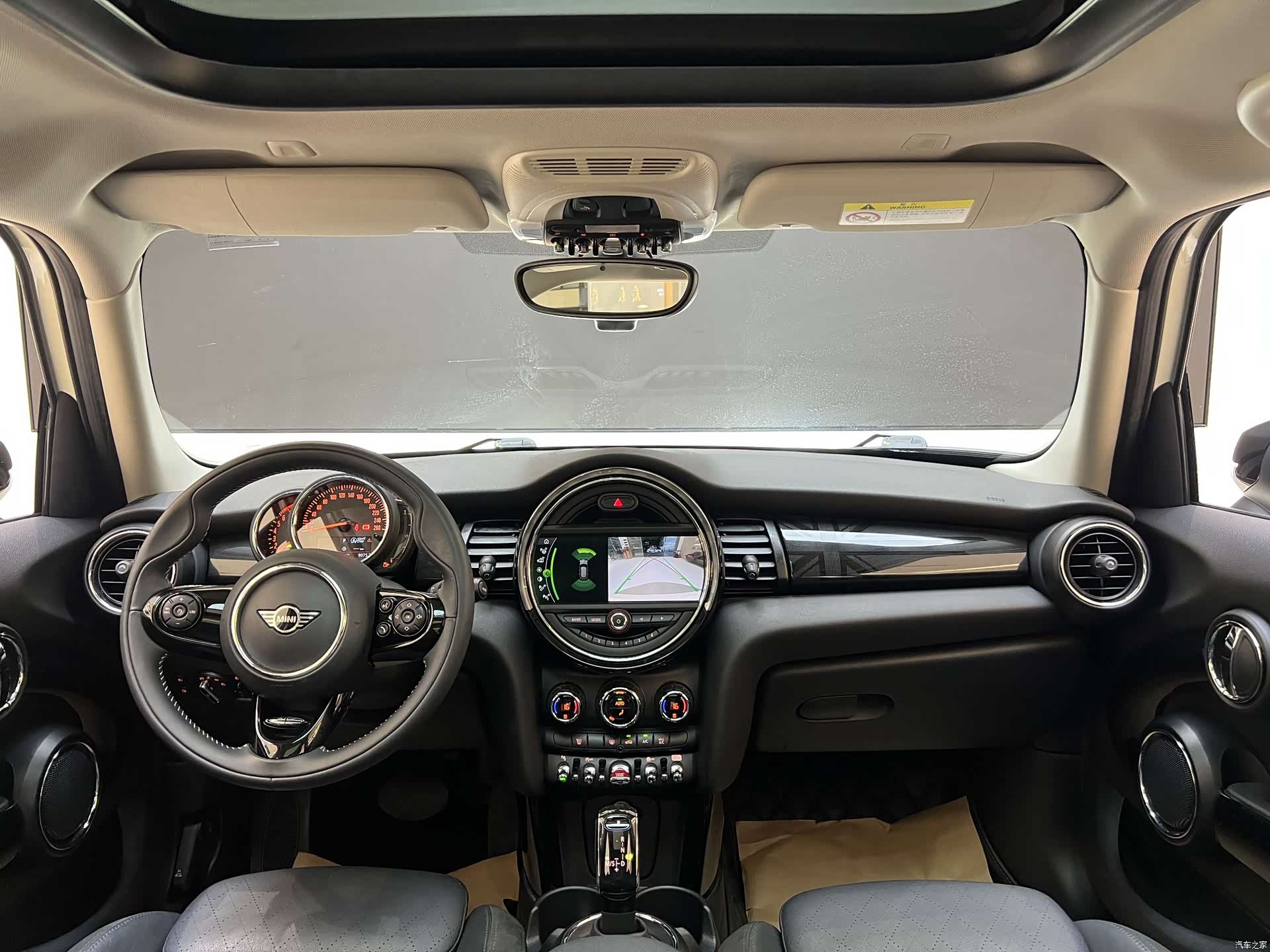 Mini Cooper, 2020 11