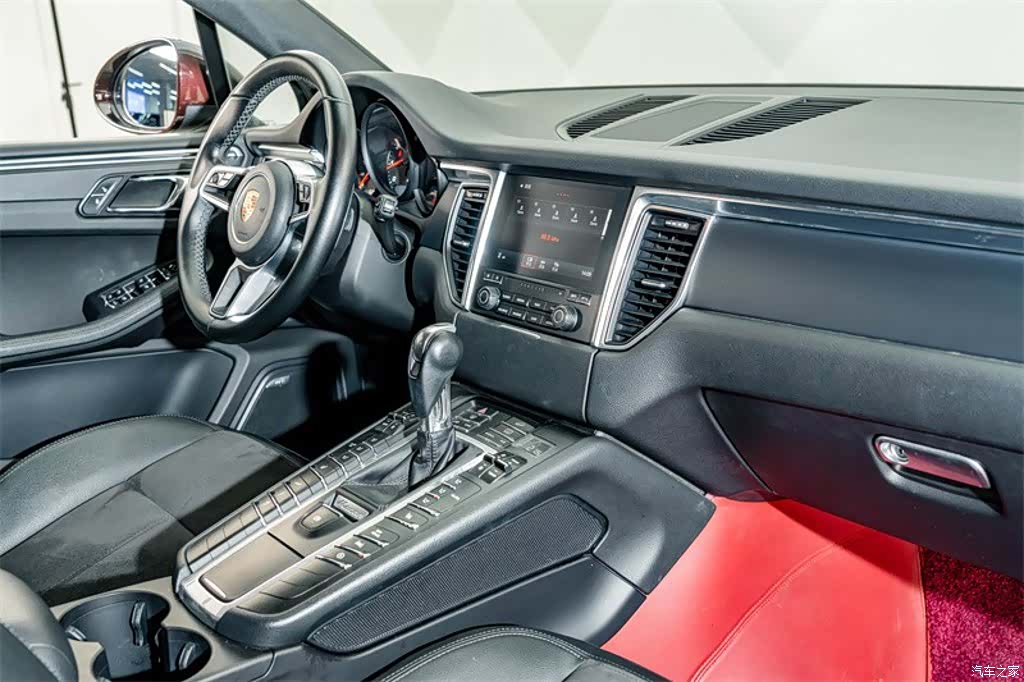 Porsche Macan, 2017 17