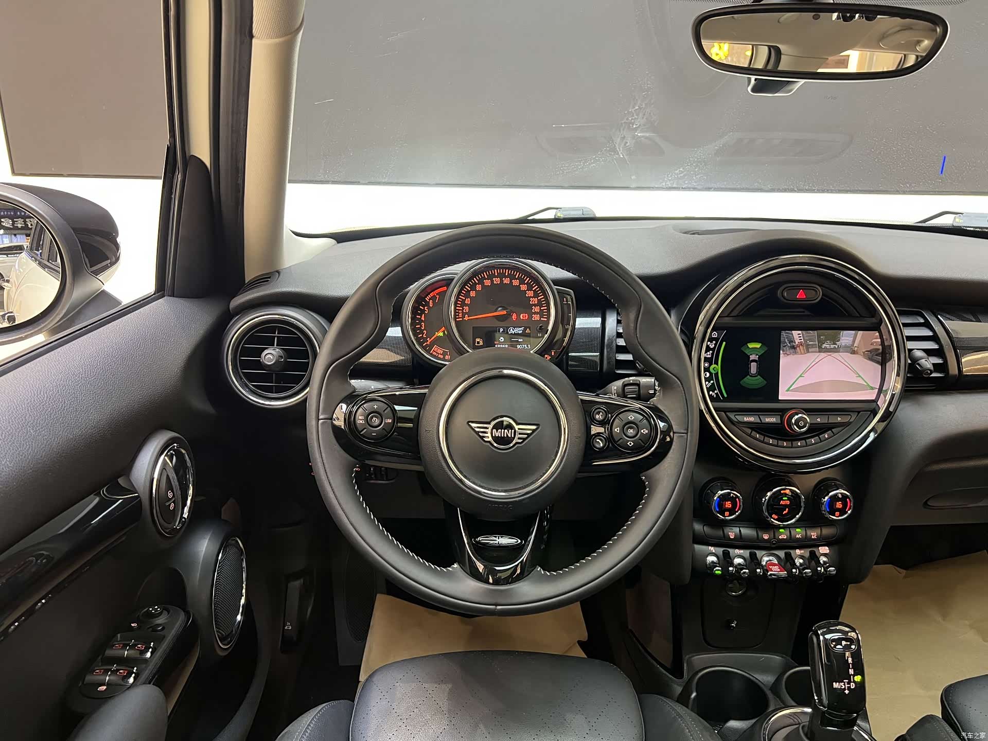 Mini Cooper, 2020 12
