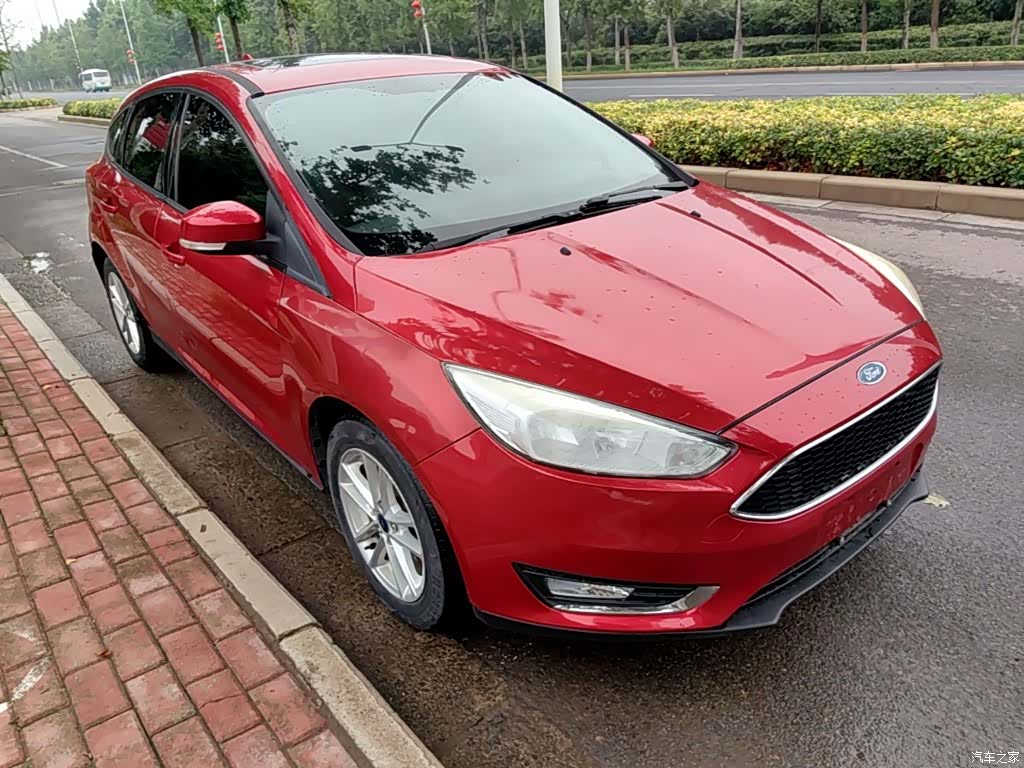 Ford Focus, 2015 4
