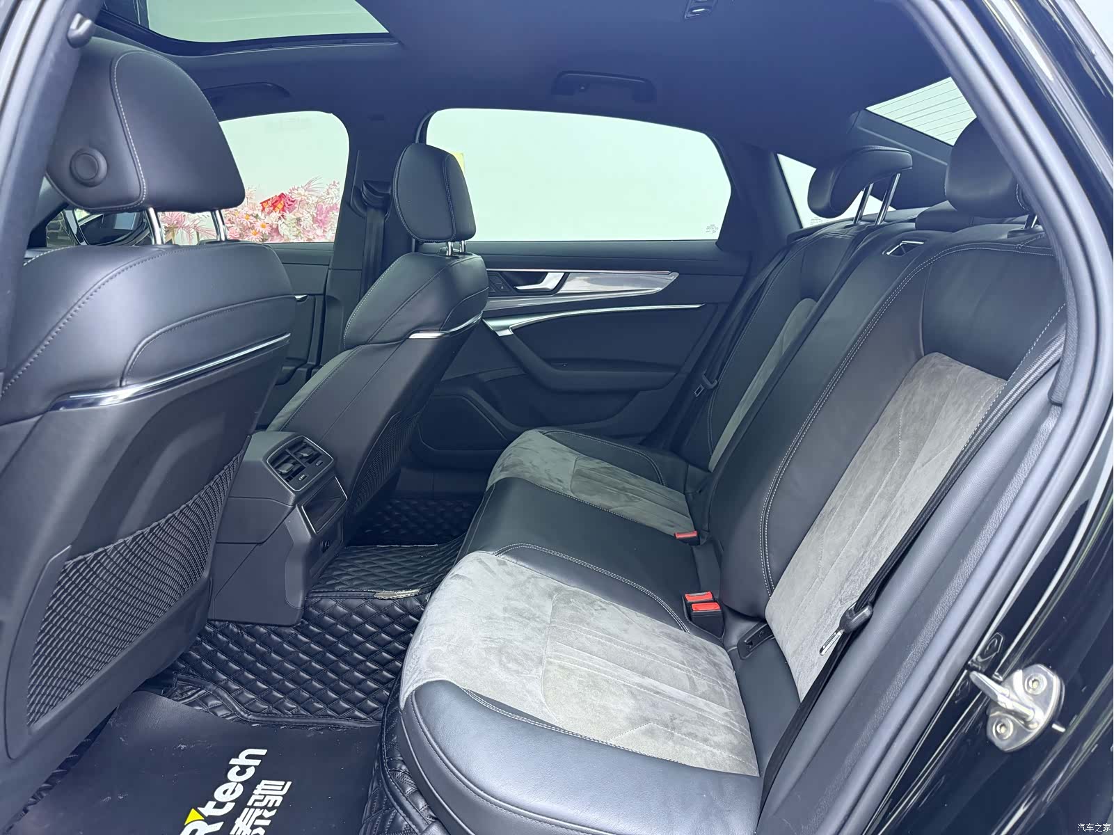 Audi A6L, 2022 9