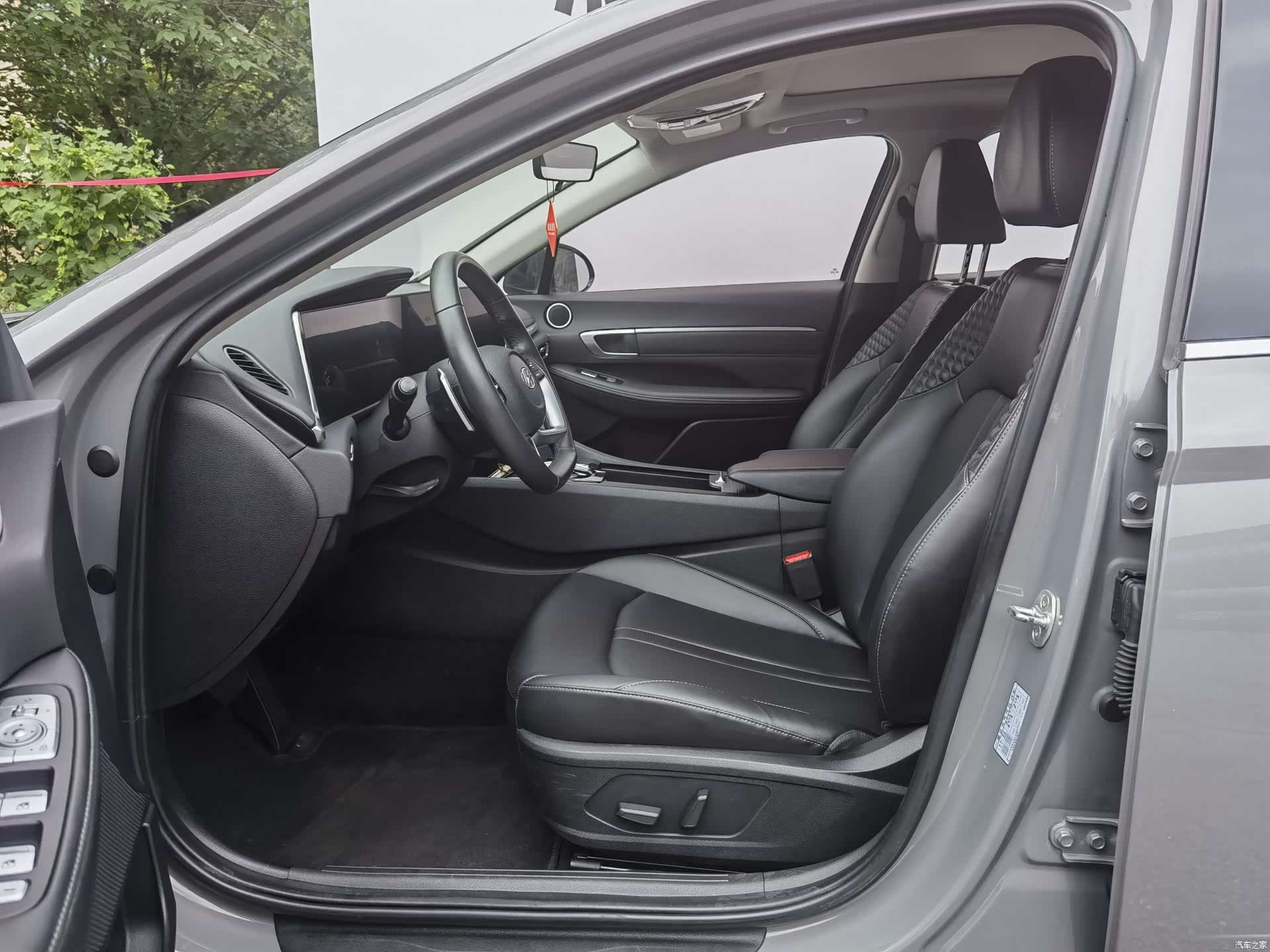 Hyundai Sonata, 2022 4