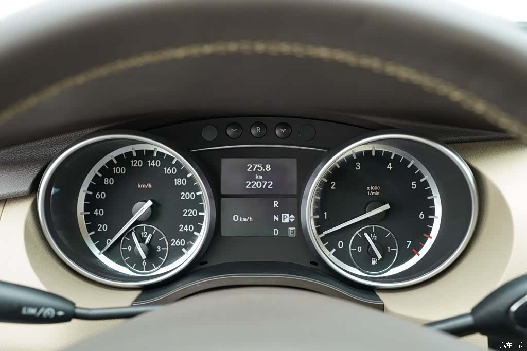 Mercedes-Benz R-Class, 2014 все фото