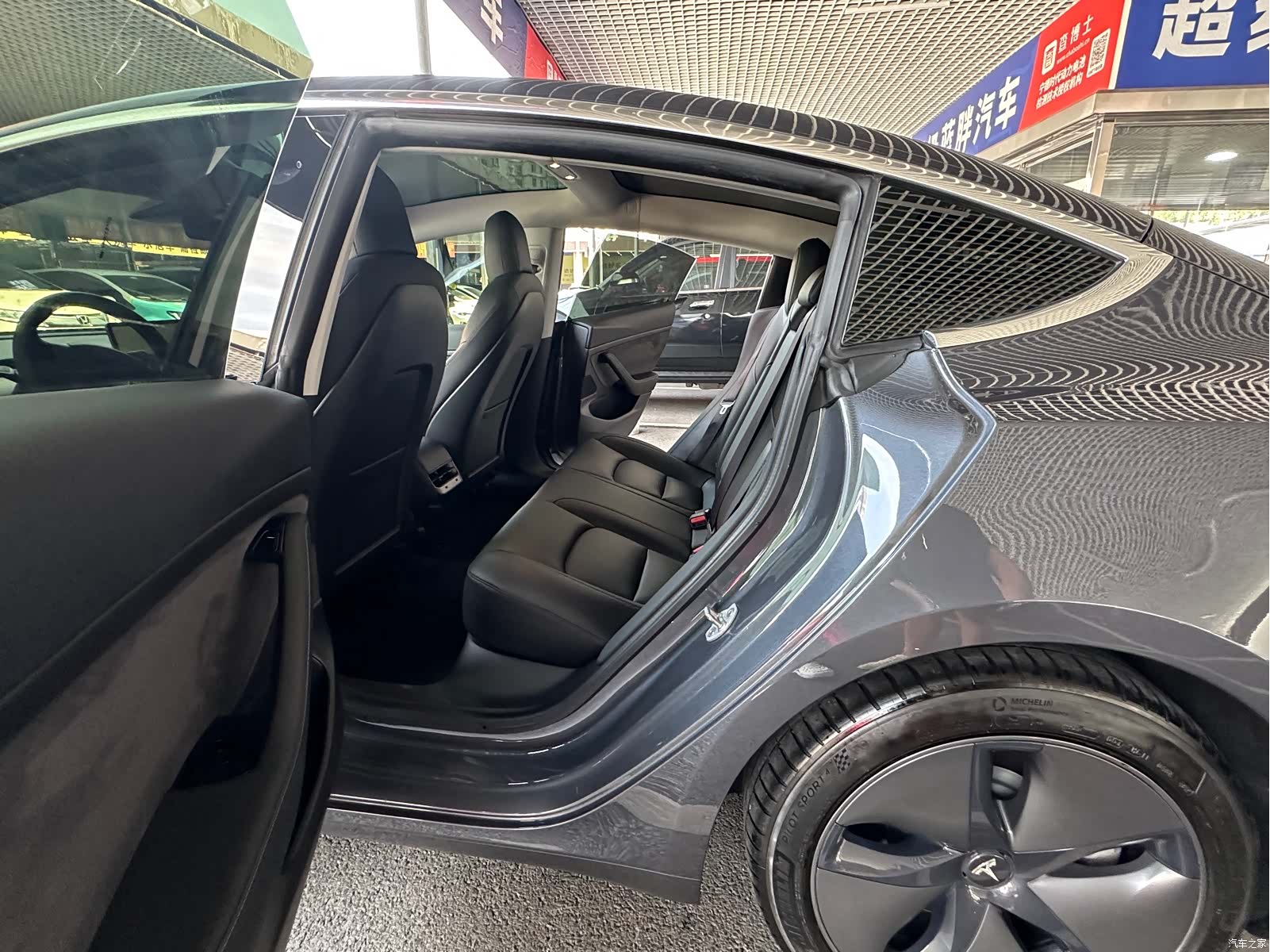 Tesla Model 3, 2020 8