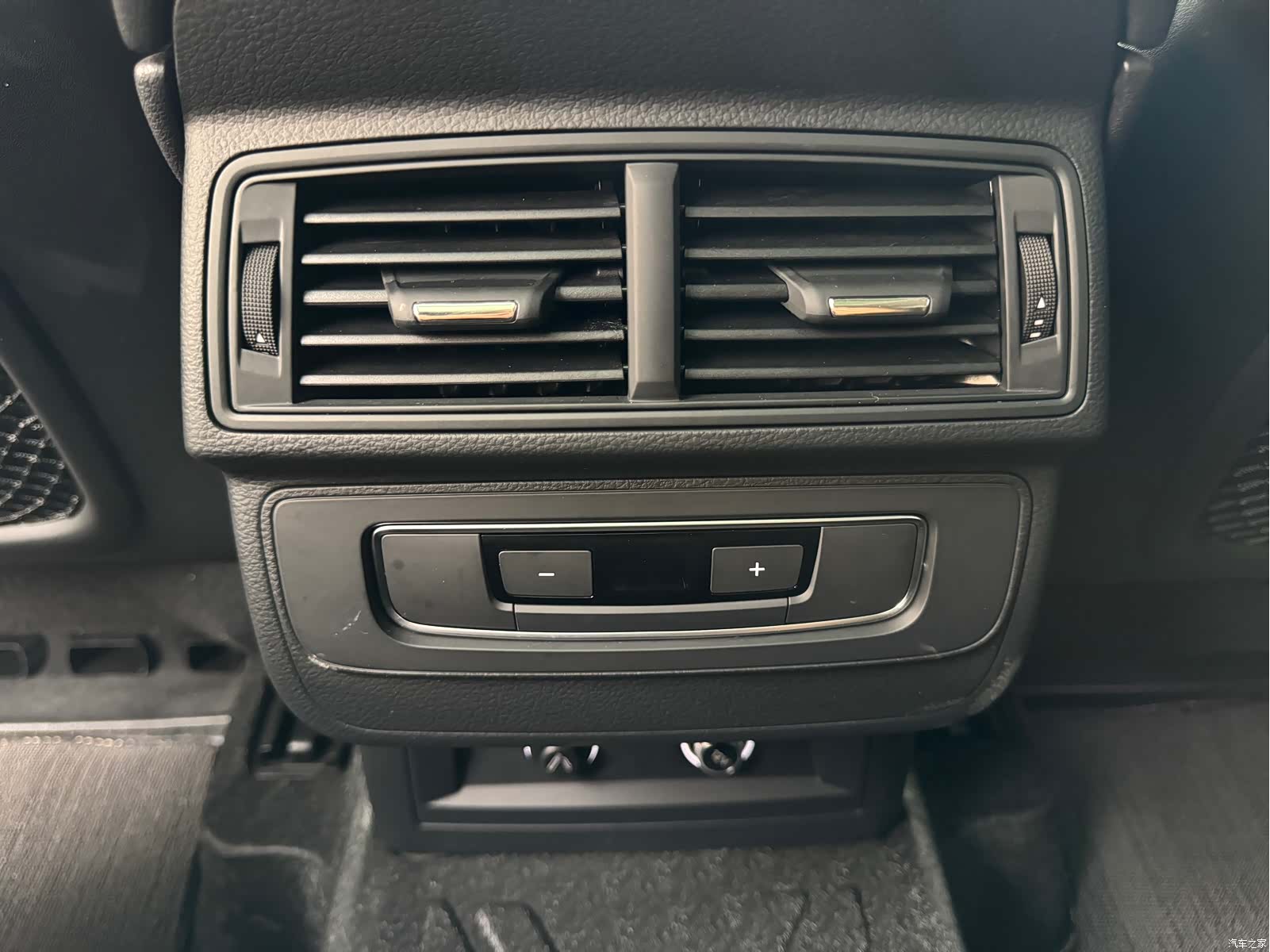 Audi Q7, 2018 16