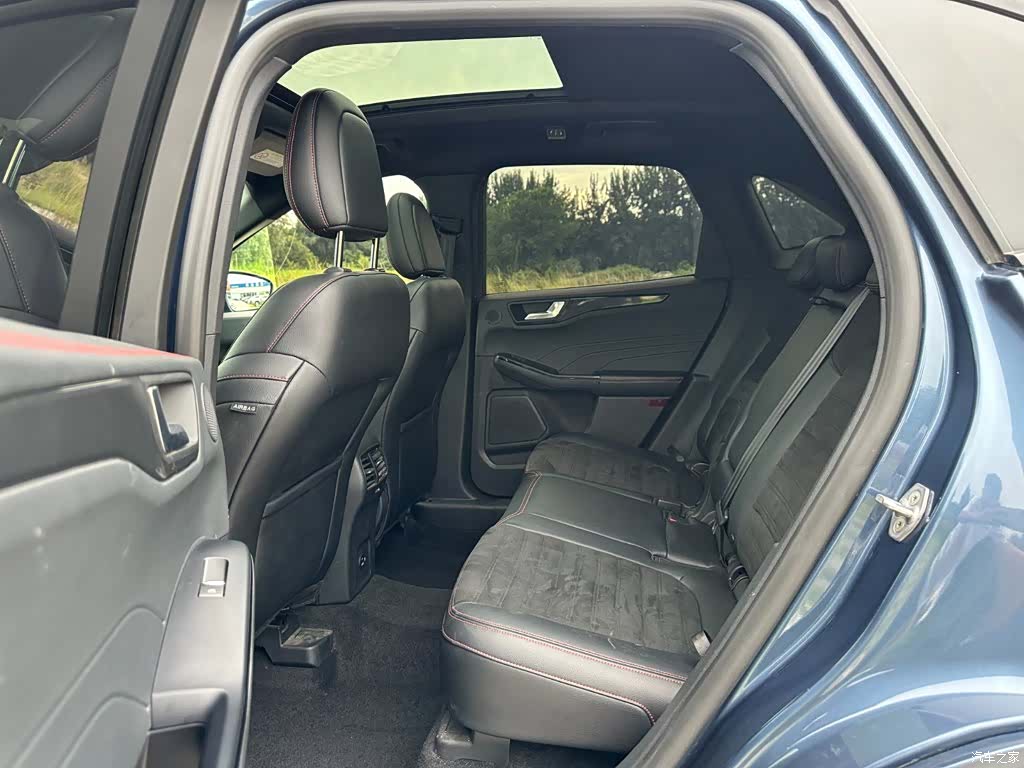 Ford Escape, 2020 10