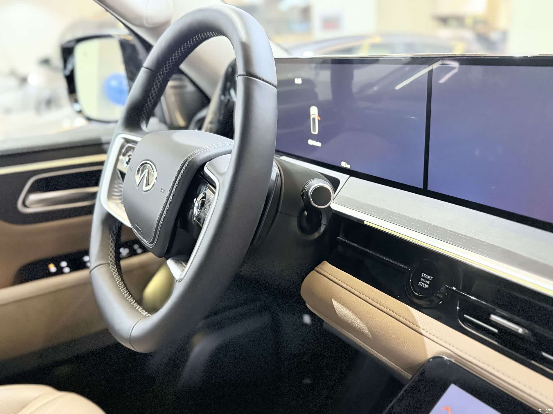 Infiniti QX80, 2025 17