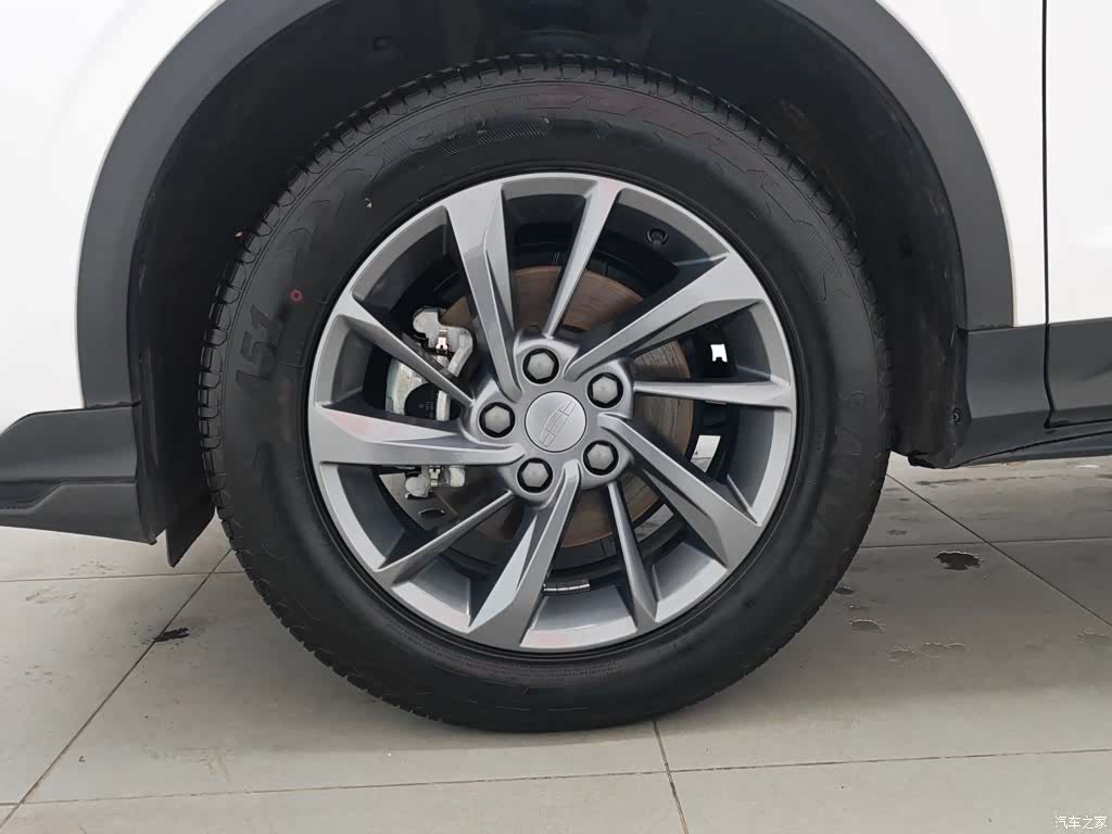 Geely Coolray, 2025 17