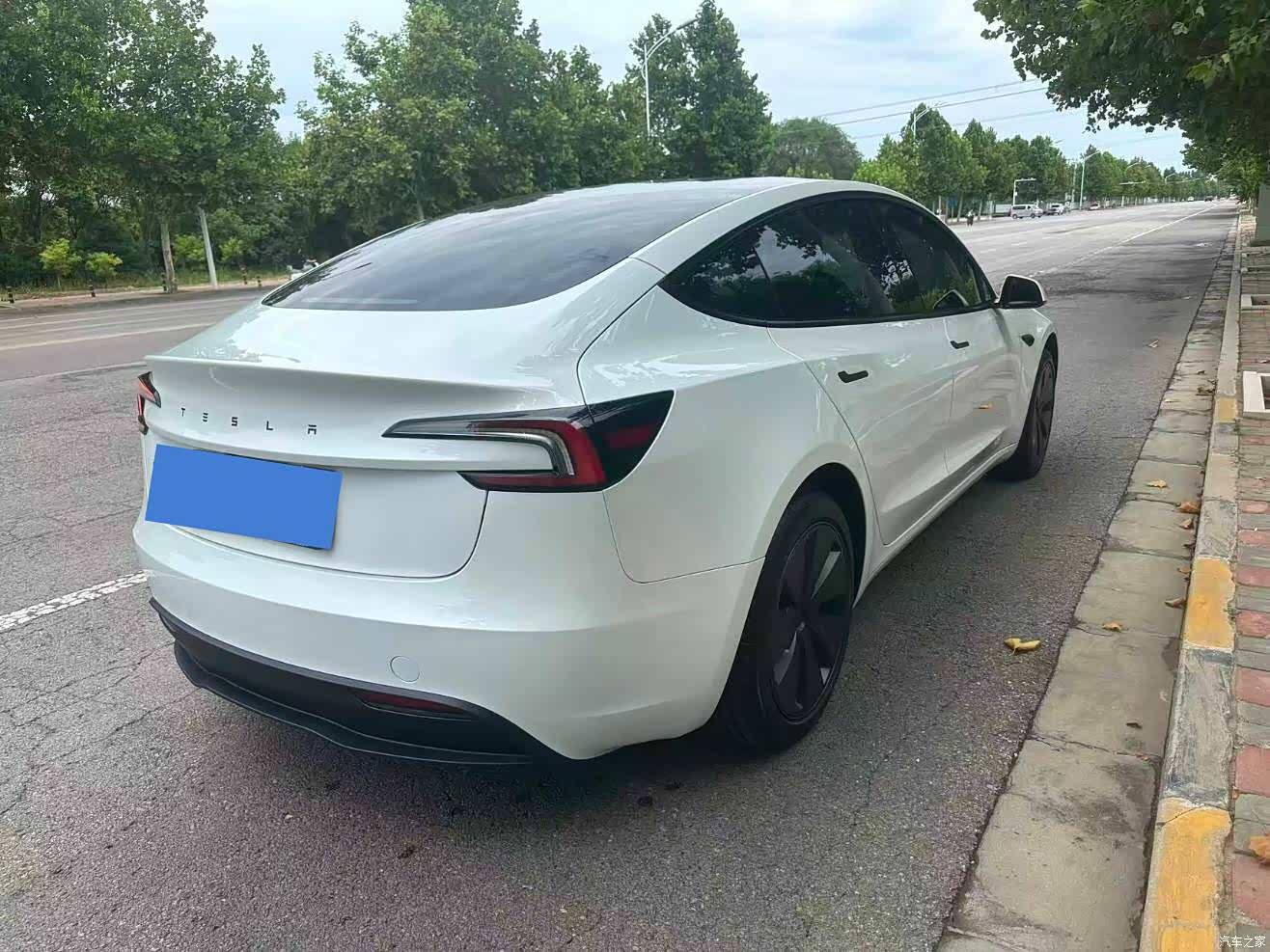 Tesla Model 3, 2026 3