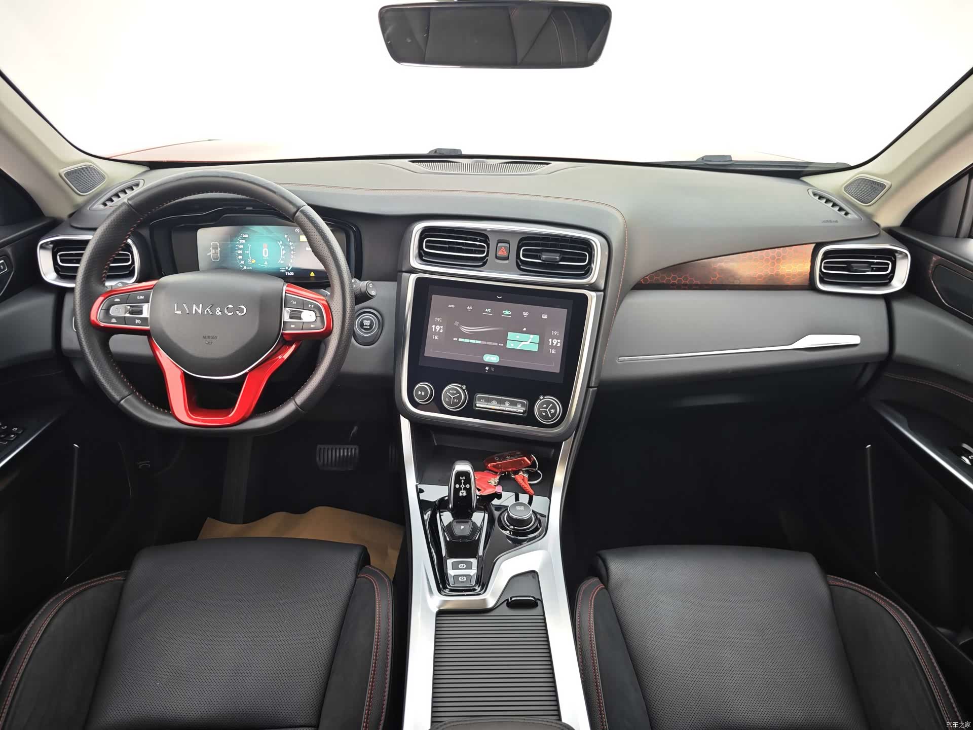 Lynk & Co 01, 2019 9
