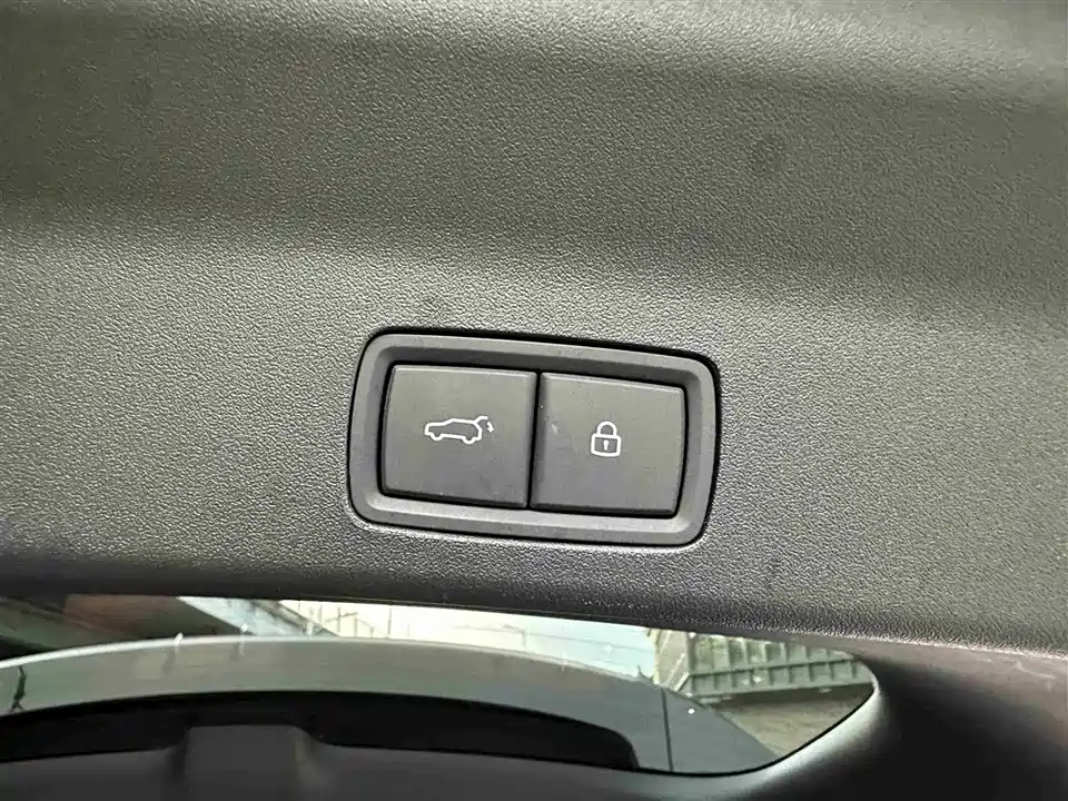 Li Auto Ideal L9