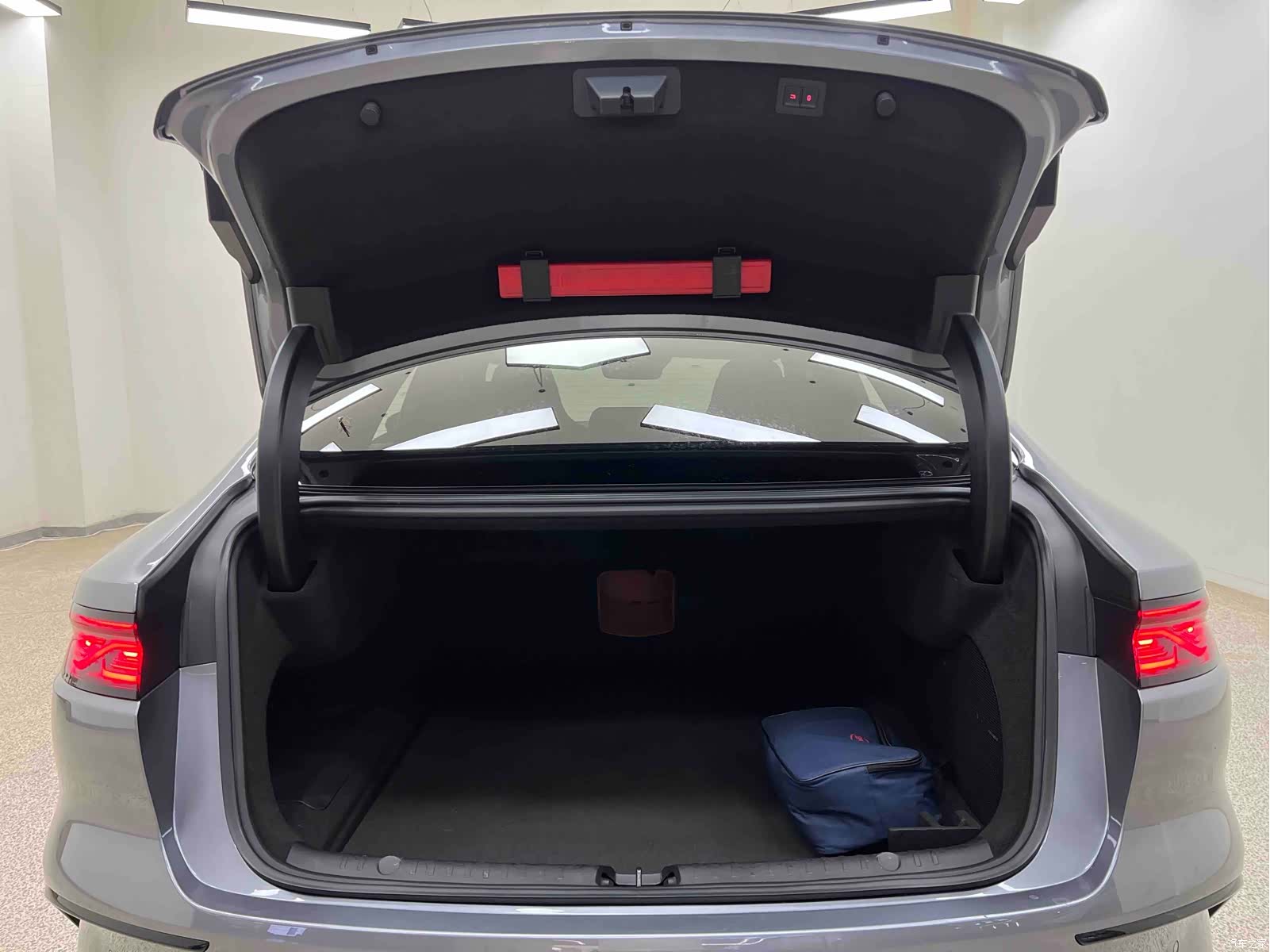 BYD Han, 2023 31
