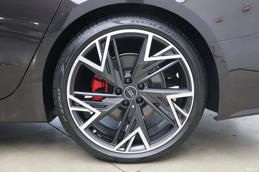 Audi A7L, 2026 30
