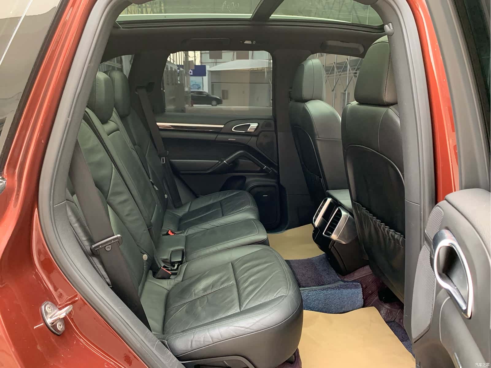 Porsche Cayenne, 2012 9