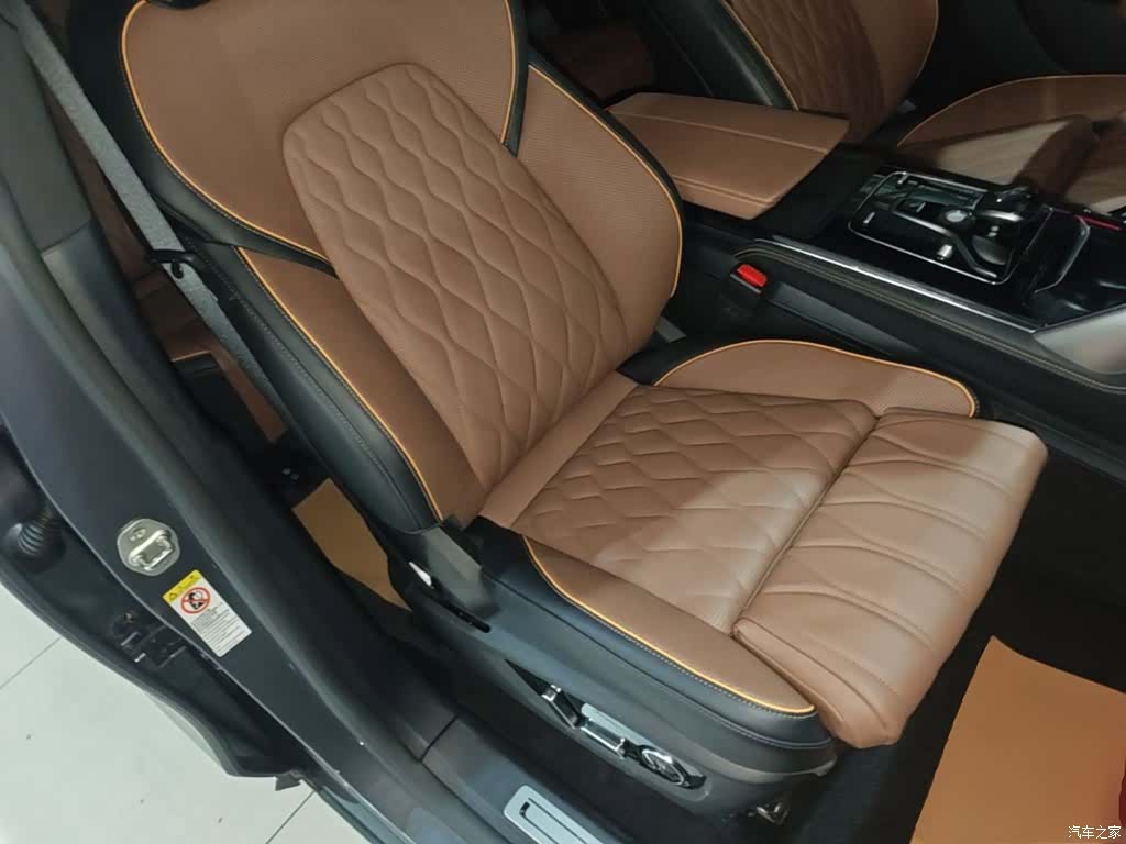 BYD Tang, 2022 25