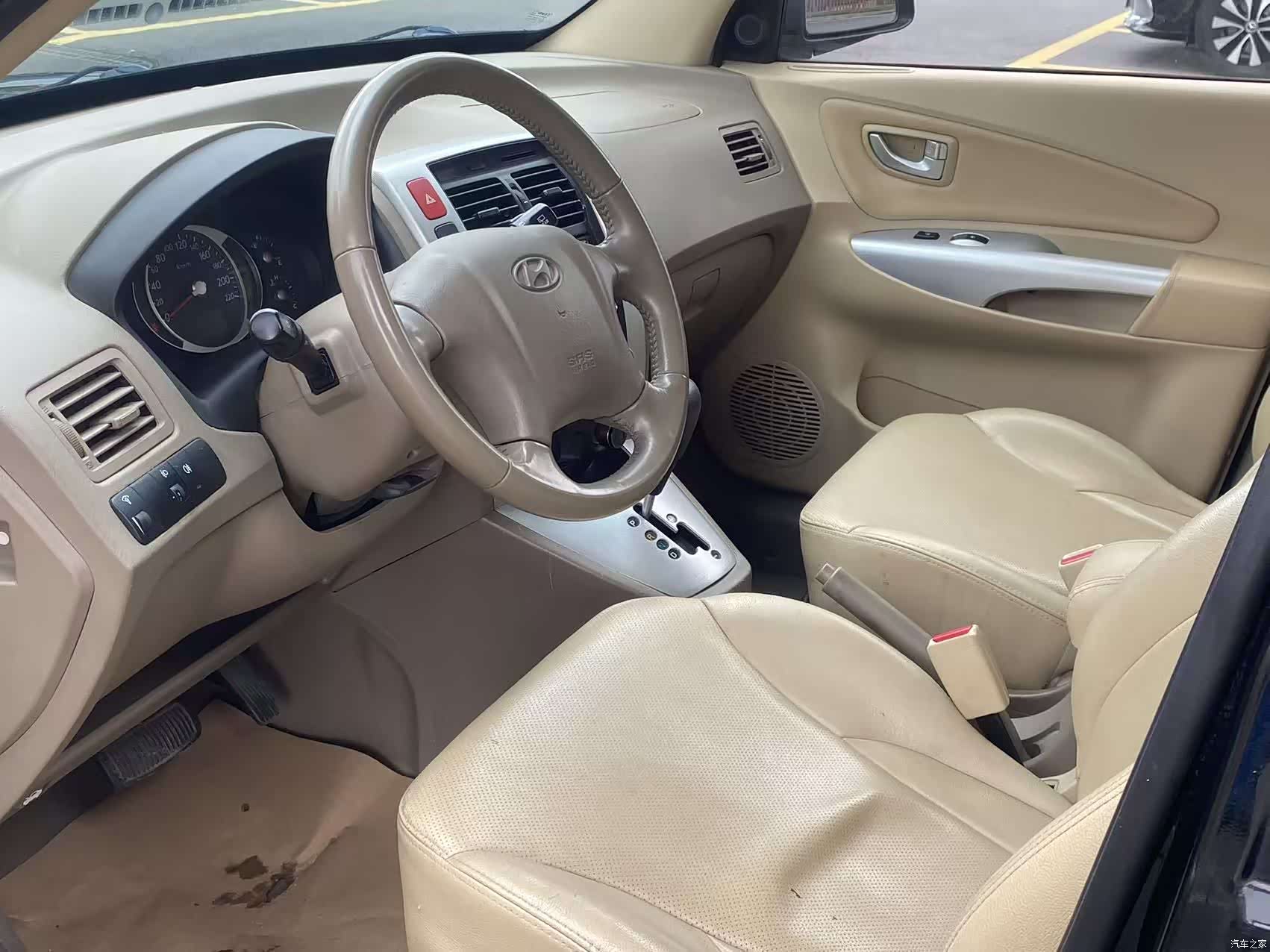 Hyundai Tucson, 2014 10