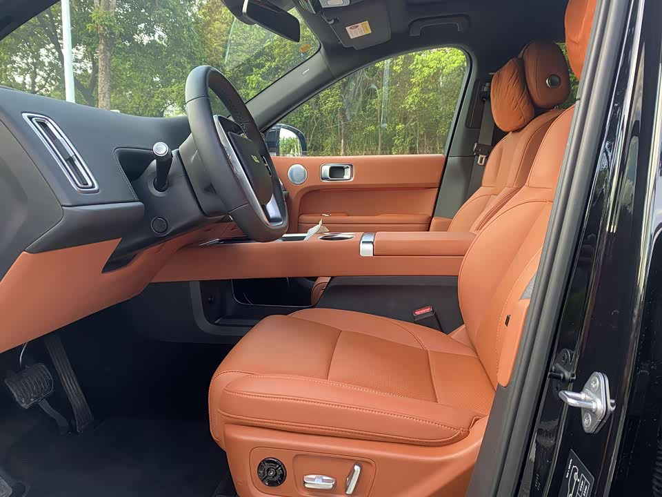 Li Auto Ideal L6