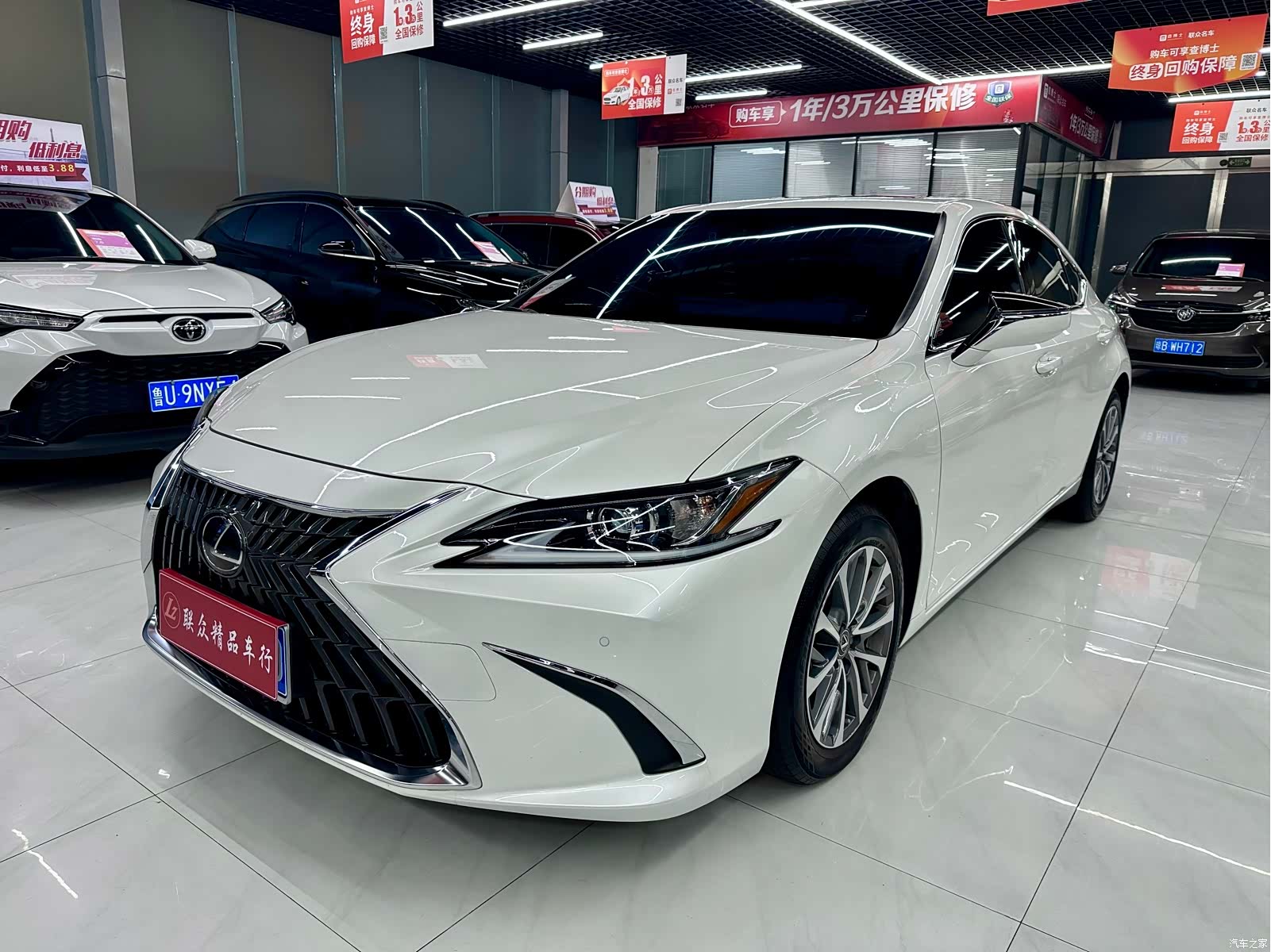 Lexus ES, 2024 2