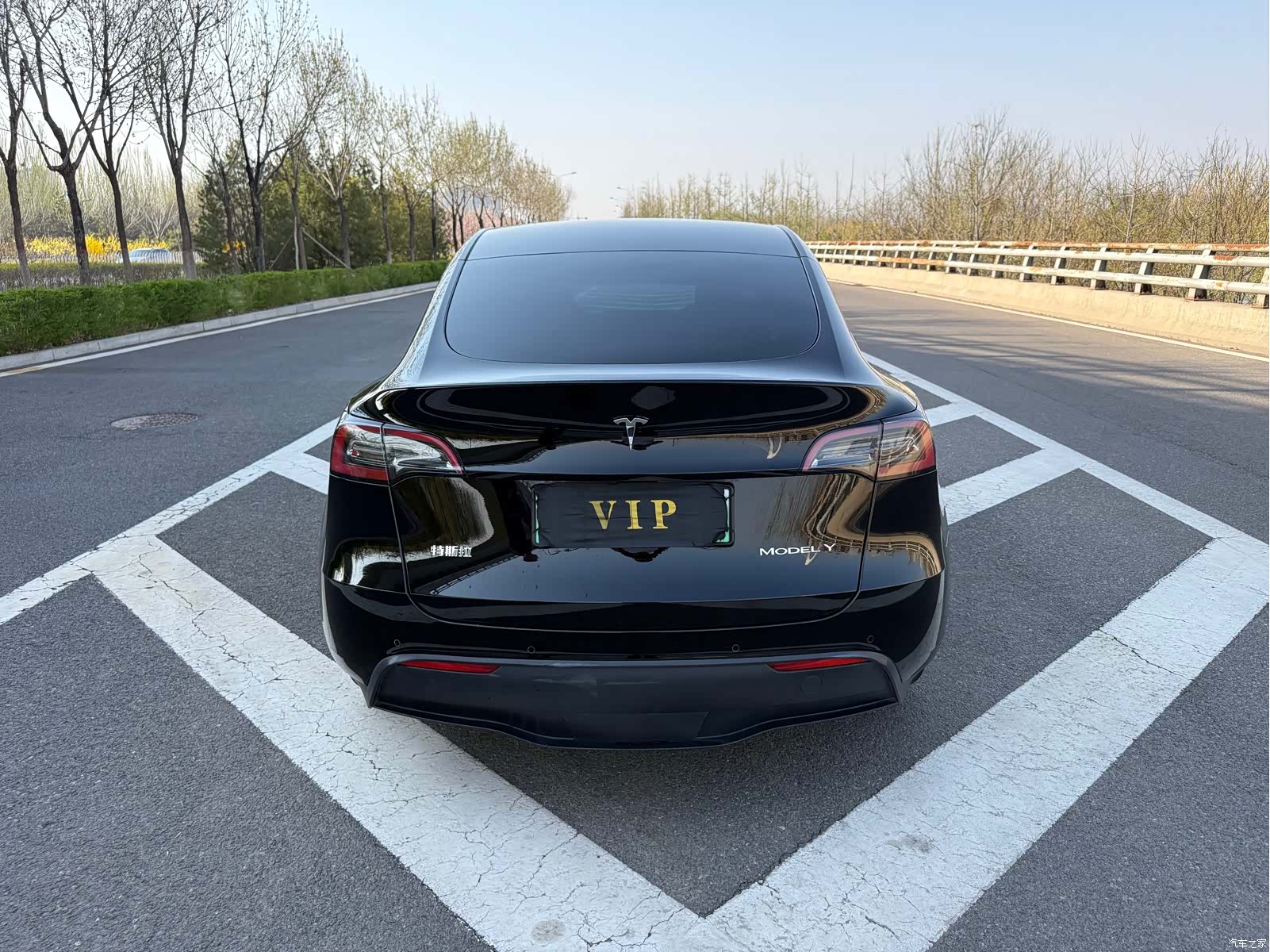 Tesla Model Y, 2021 8