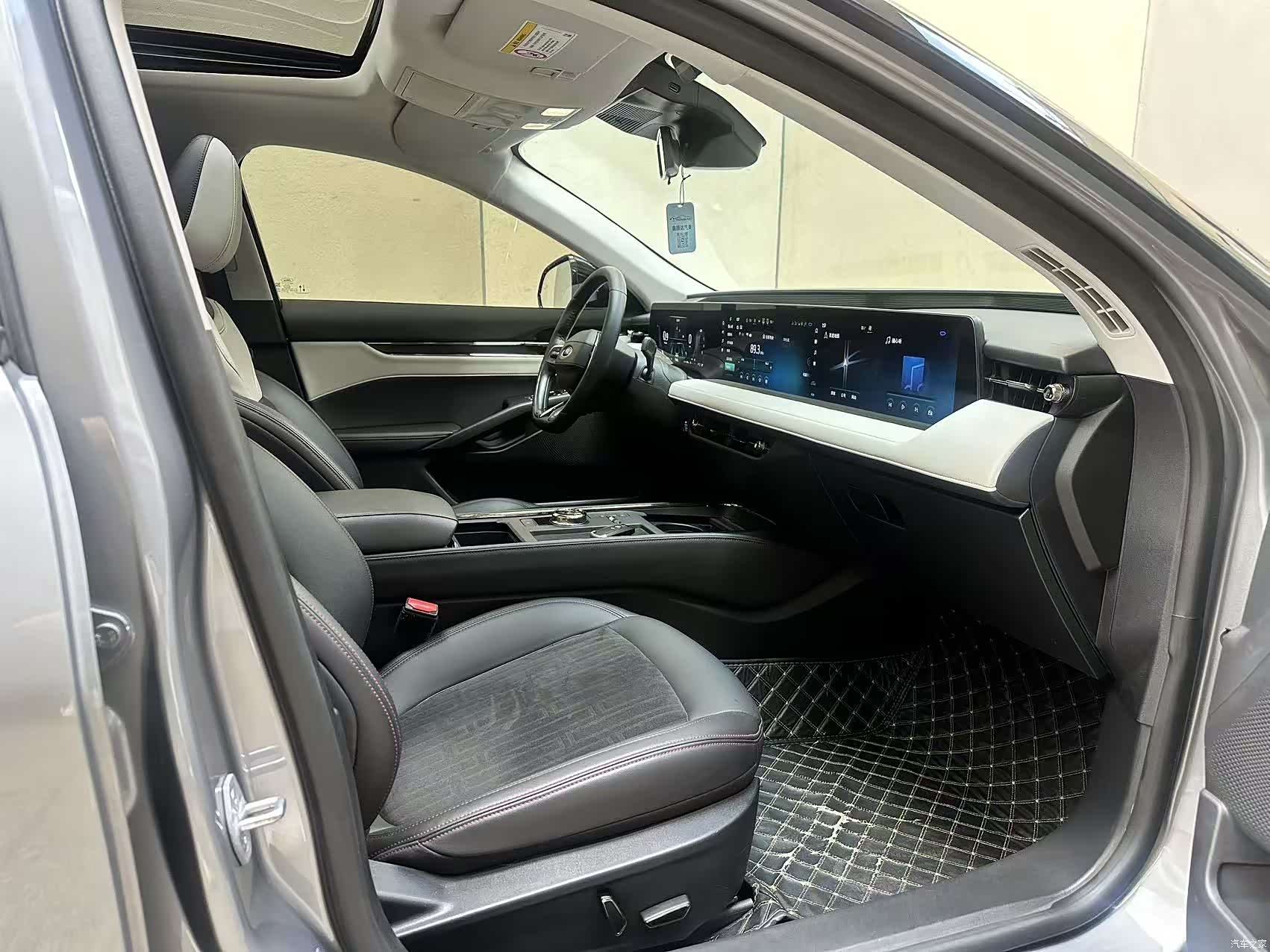 Ford Mondeo, 2022 8
