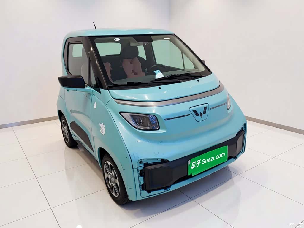 Wuling NanoEV, 2021 3