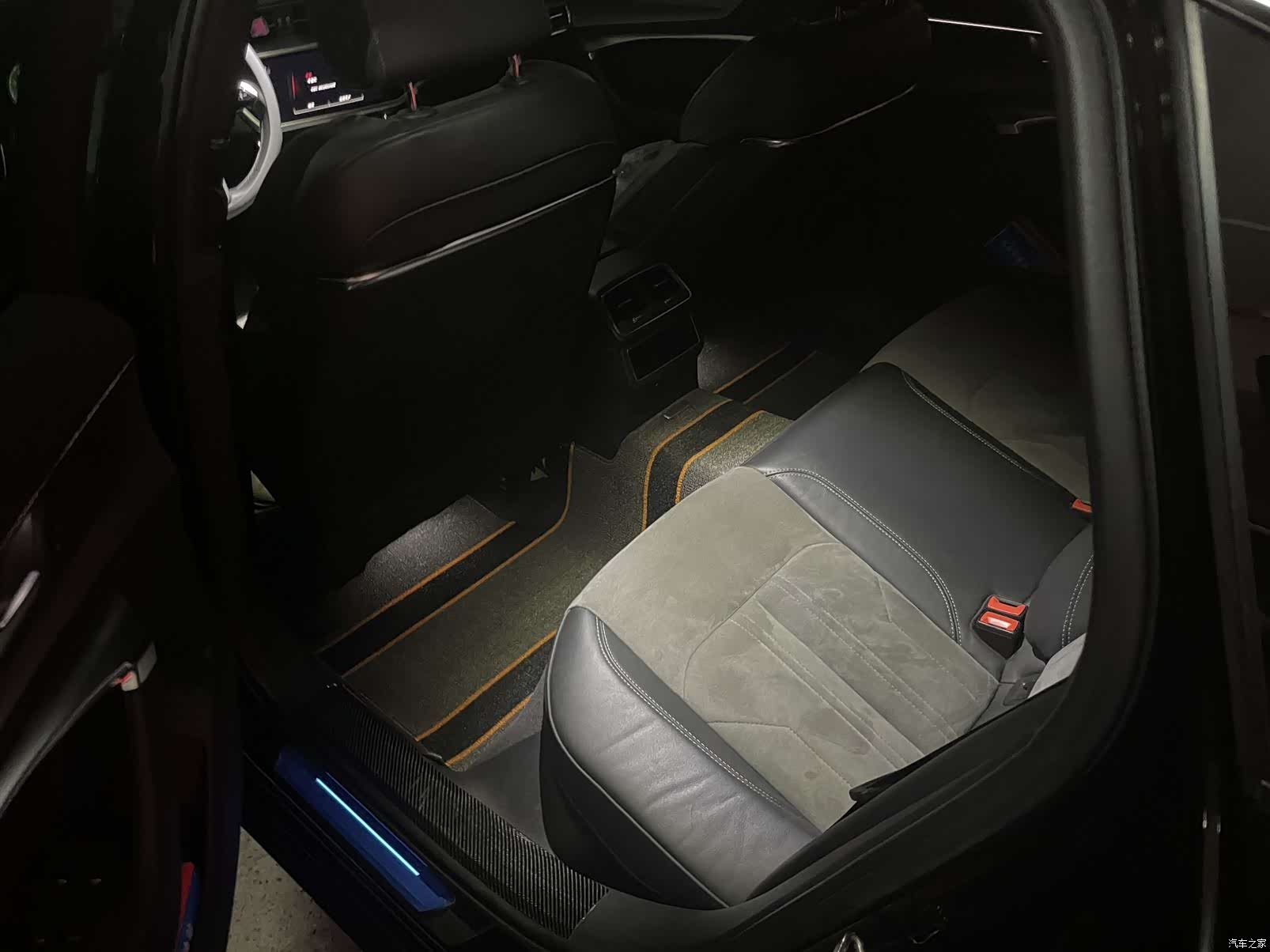 Audi A6L, 2021 8