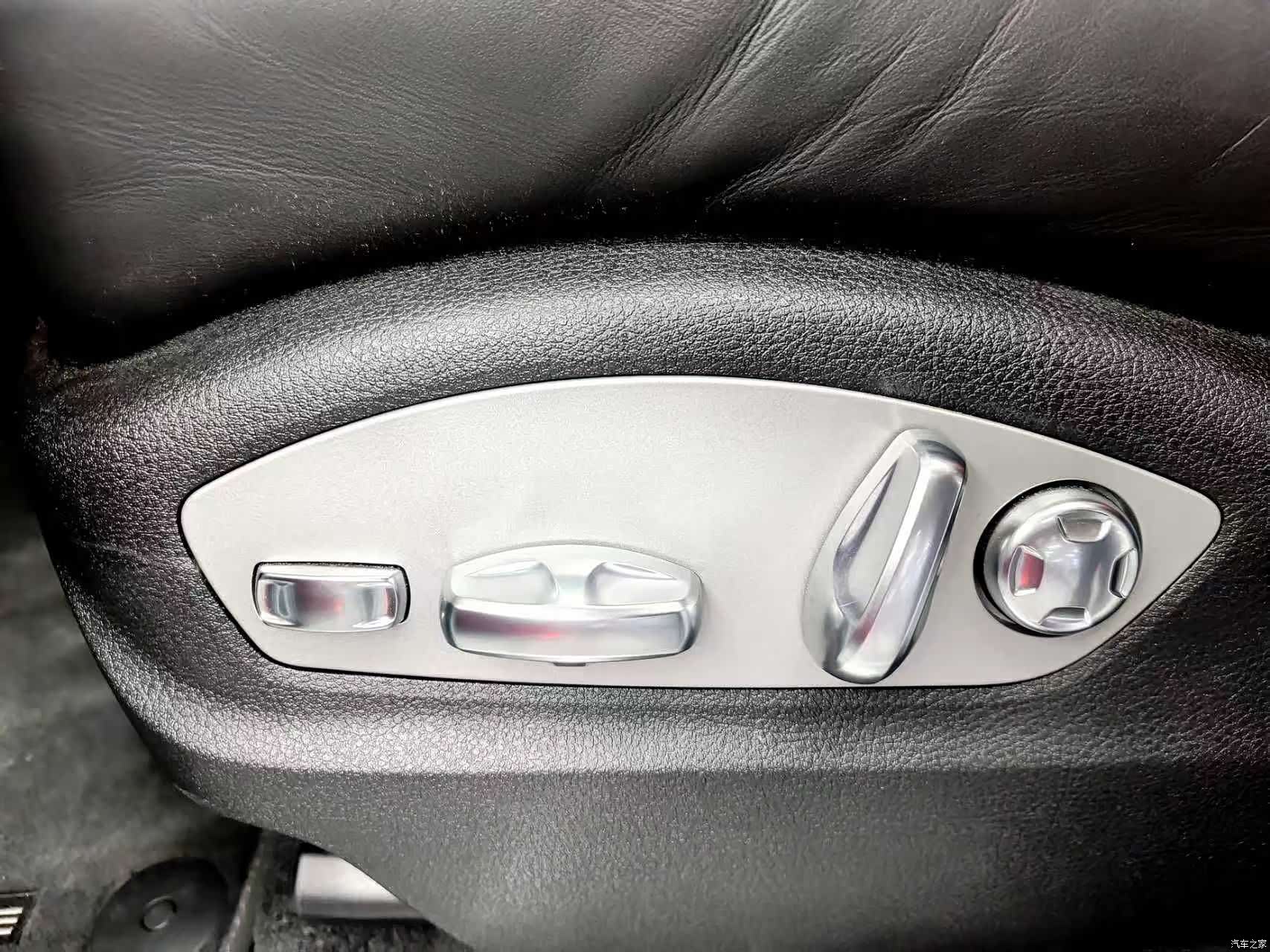 Porsche Macan, 2024 13