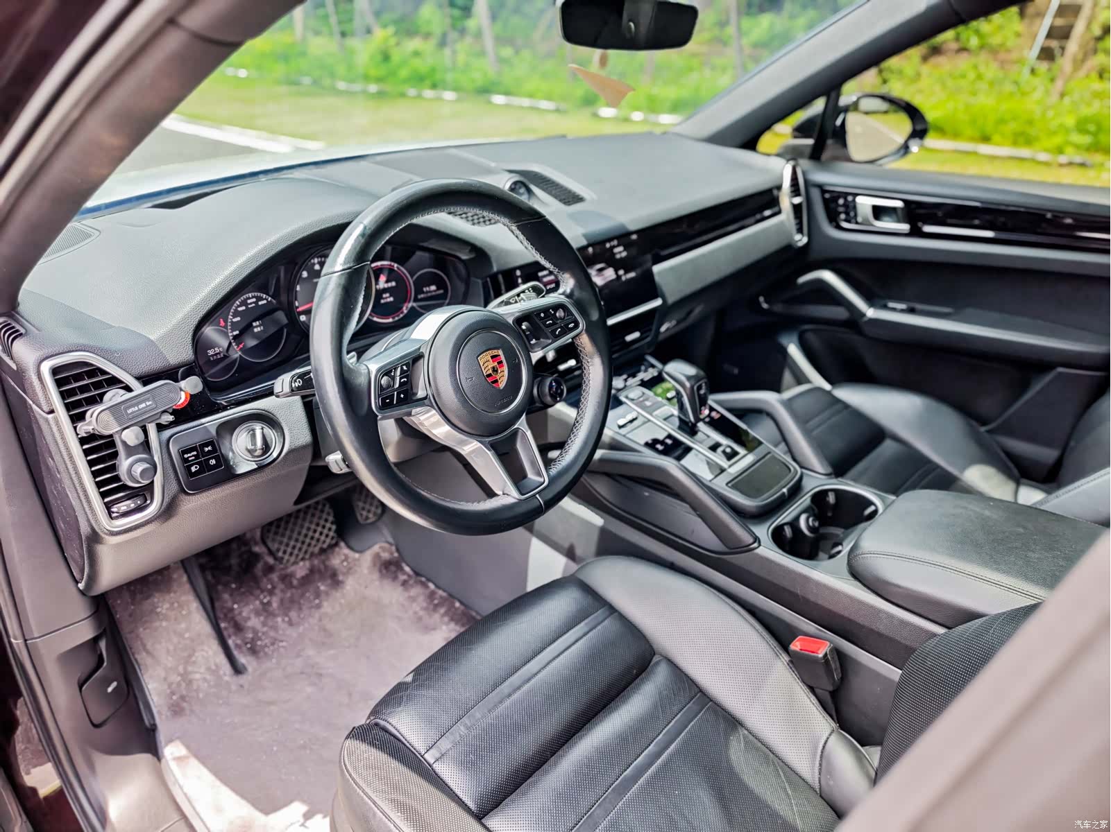 Porsche Cayenne, 2020 11