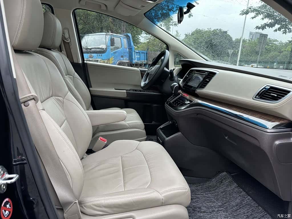 Honda Odyssey, 2017 6