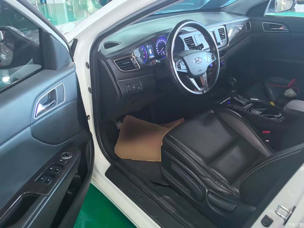 Hyundai GLS, 2016 16