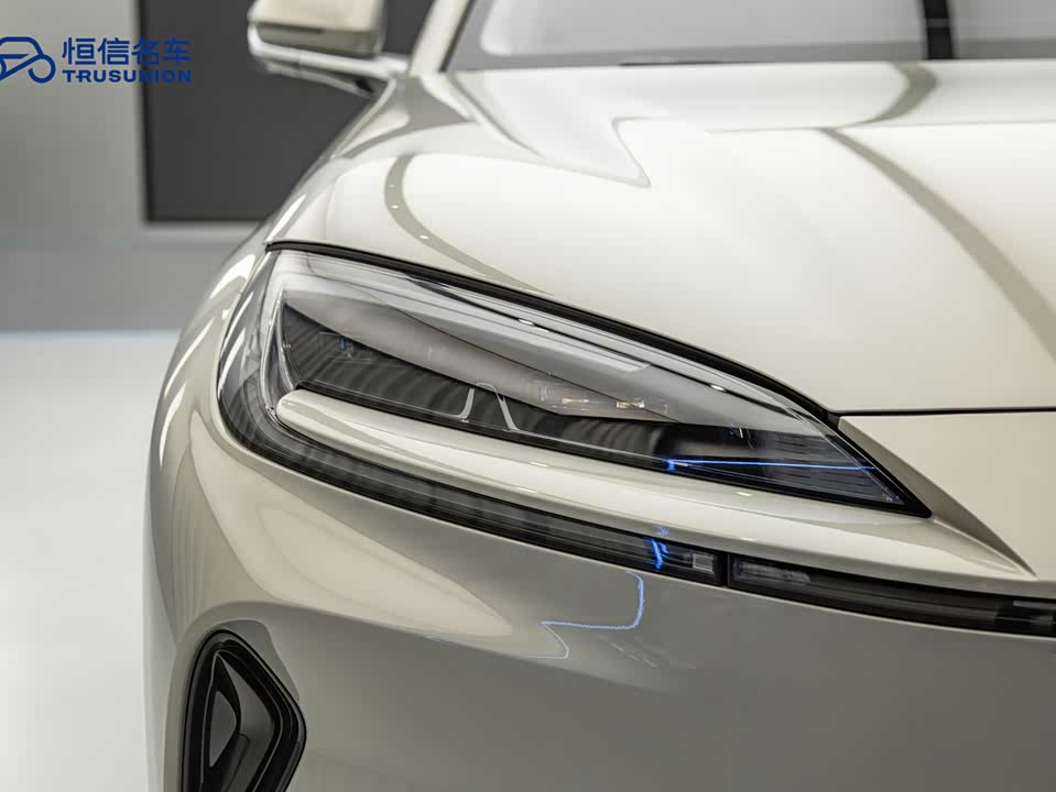 BYD Sea Lion 07 DM-i