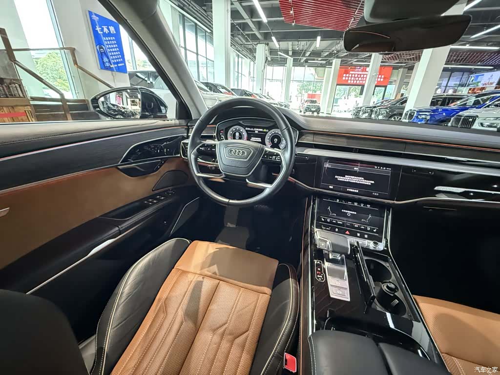 Audi A8L, 2022 13